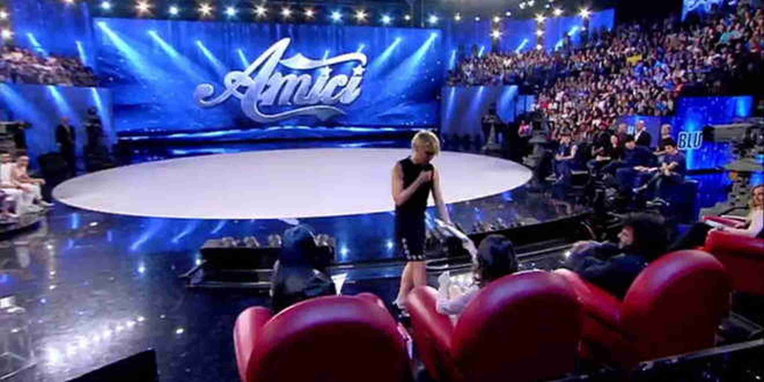 Anticipazioni Amici 15: sabato 21 novembre tutti pronti a scoprire i nuovi allievi