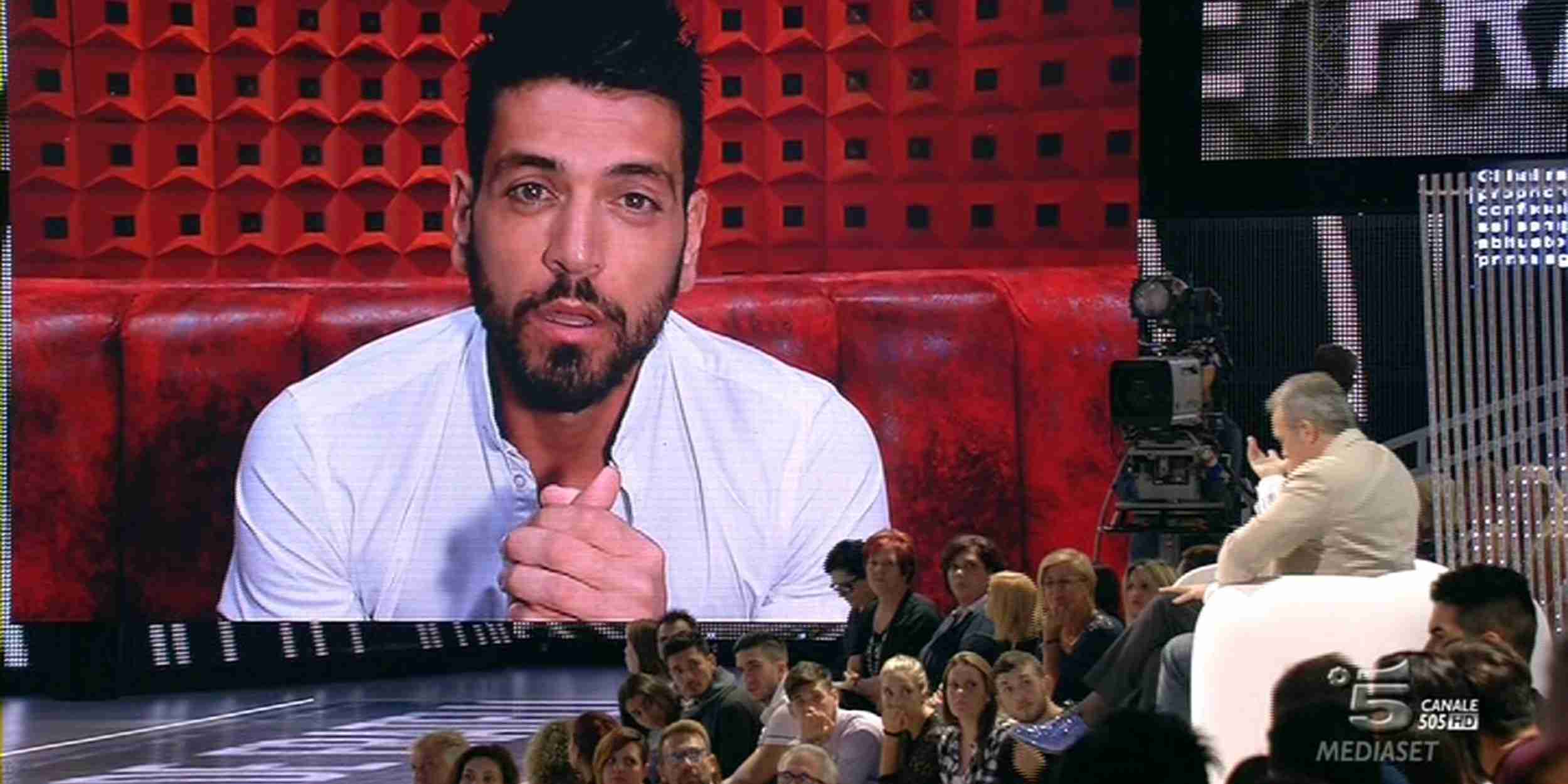 News Grande Fratello 14, Alessandro in finale accende le polemiche: GF pilotato?