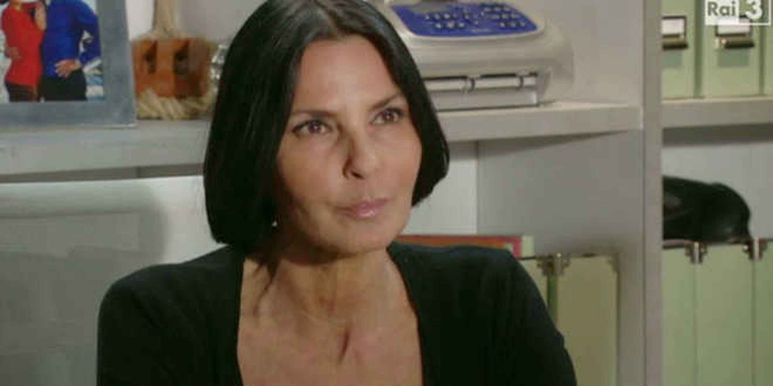 Anticipazioni Un posto al sole, puntata 3 marzo 2016: Marina sempre più attratta da Roberto, Franco parla col boss e...