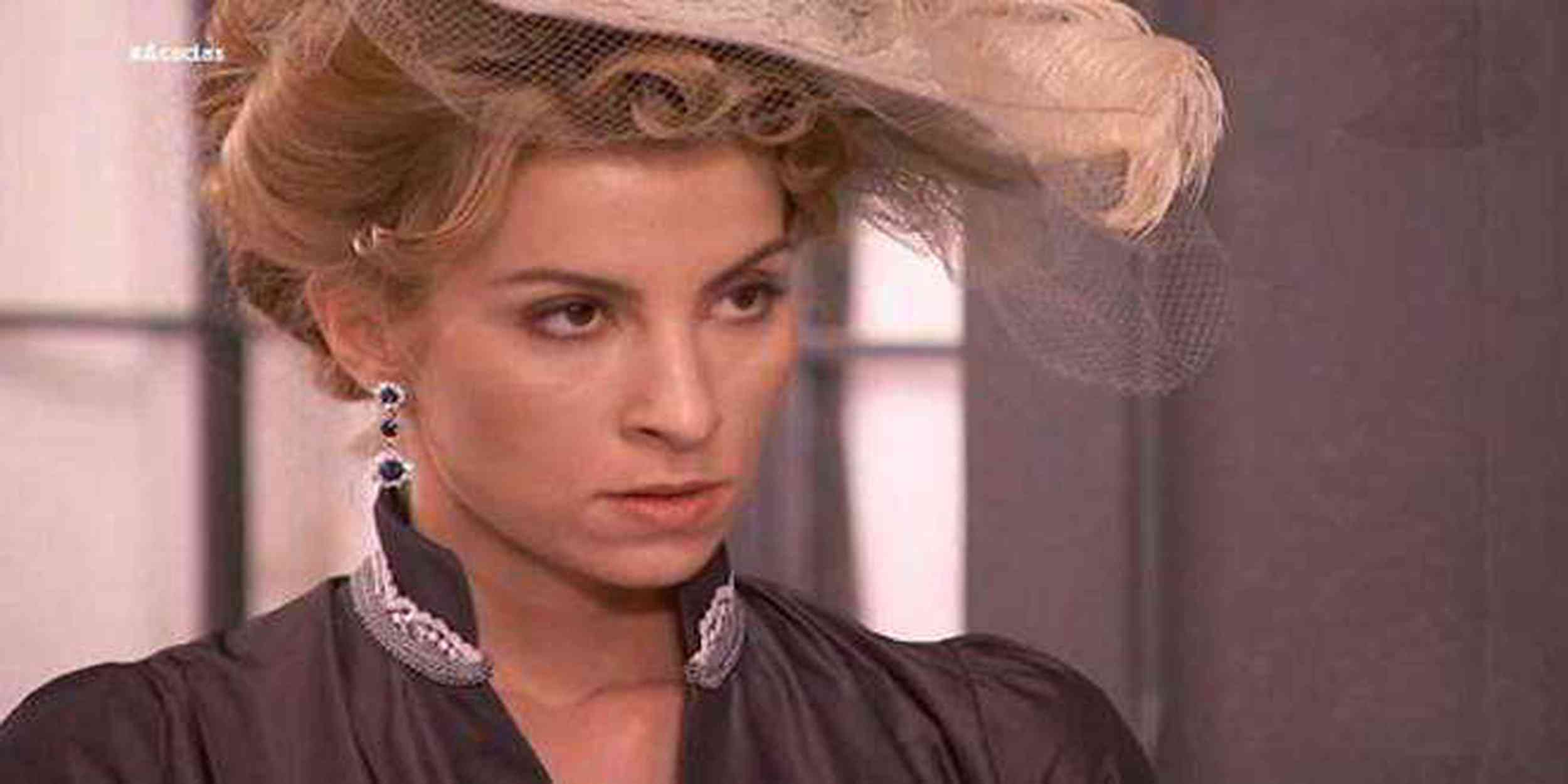 Anticipazioni Una vita, puntate spagnole: Fabiana conosce un incredibile segreto su Cayetana