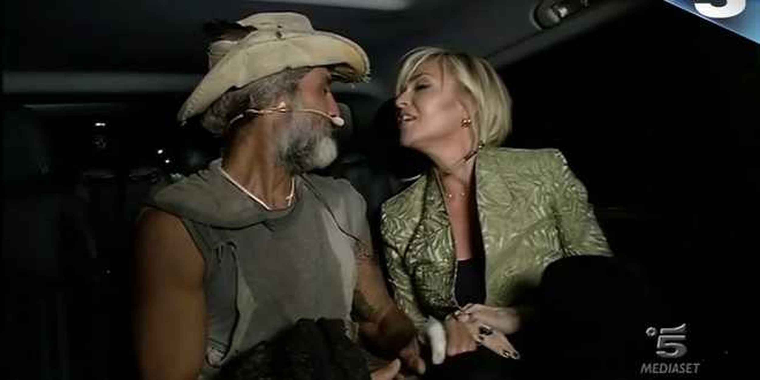 Isola dei famosi 2017: Raz Degan disperato per Paola Barale