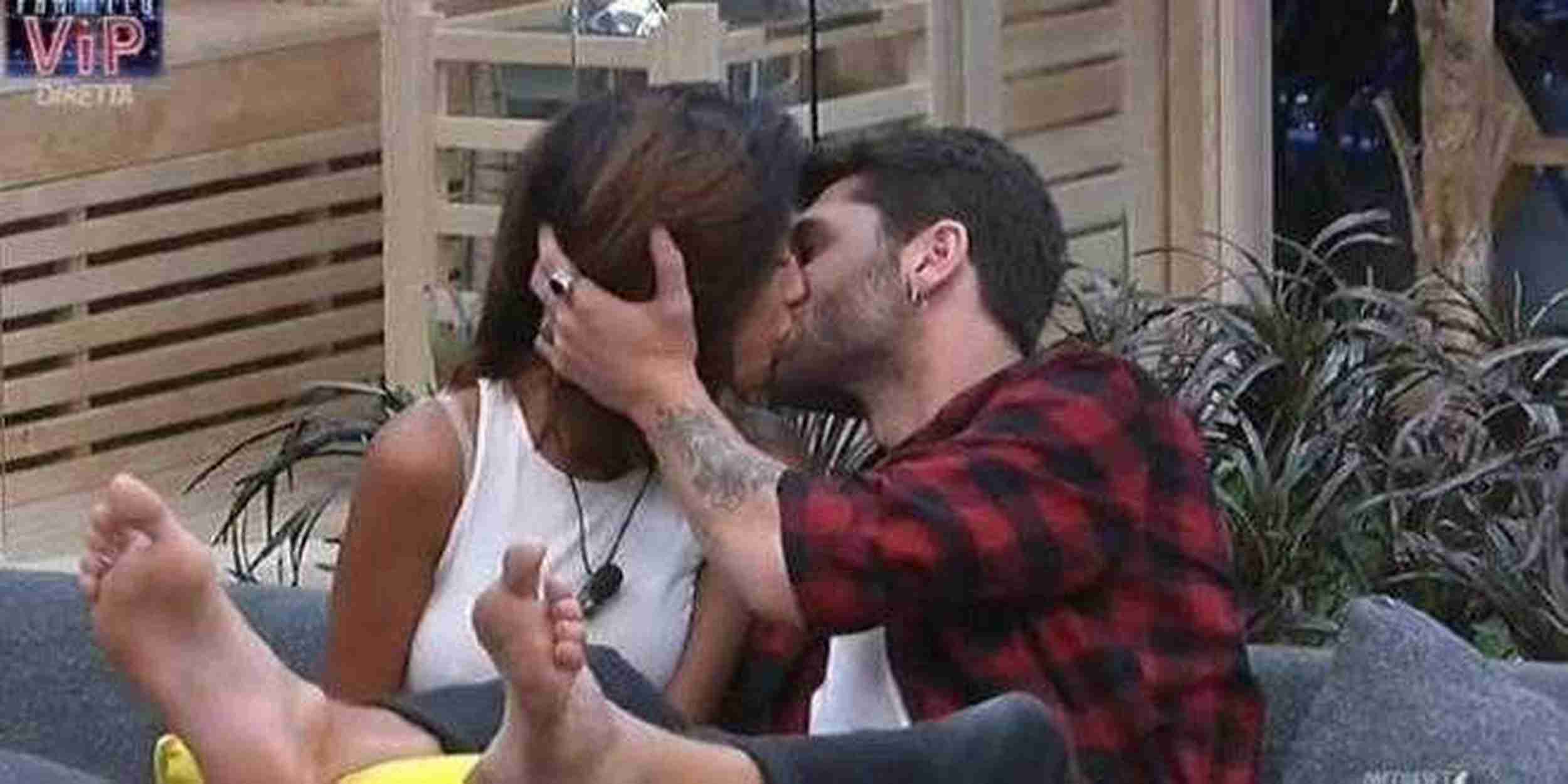 Carla Cruz derisa dall’ex fidanzato dopo il GF VIP 2