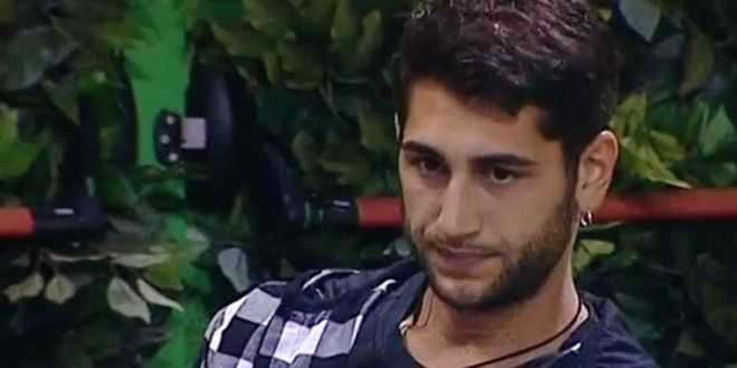 Grande Fratello Vip, Jeremias minacciato di denuncia e percosse