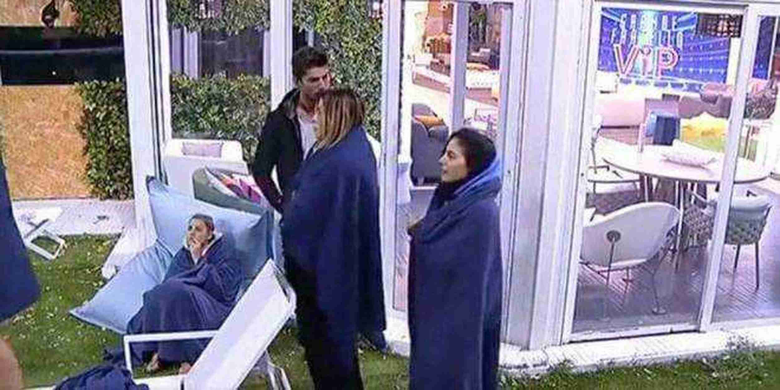 Grande Fratello VIP, un concorrente si sente male
