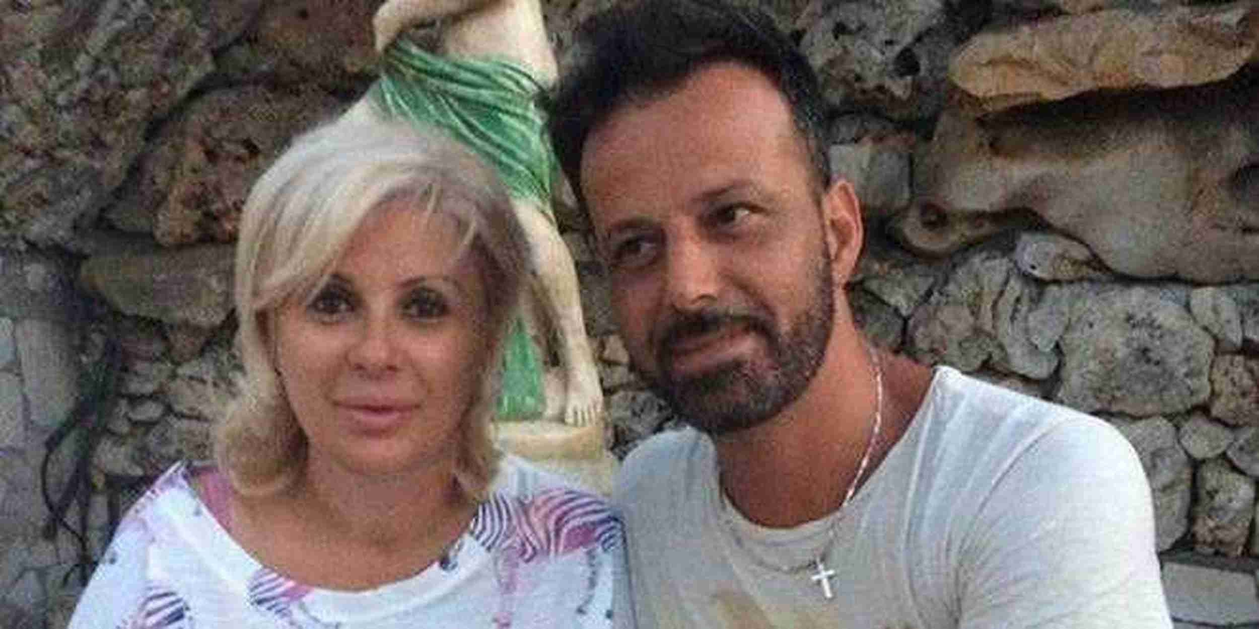 Uomini e Donne gossip: Tina Cipollari va via da casa e su marito Chicco impazzisce