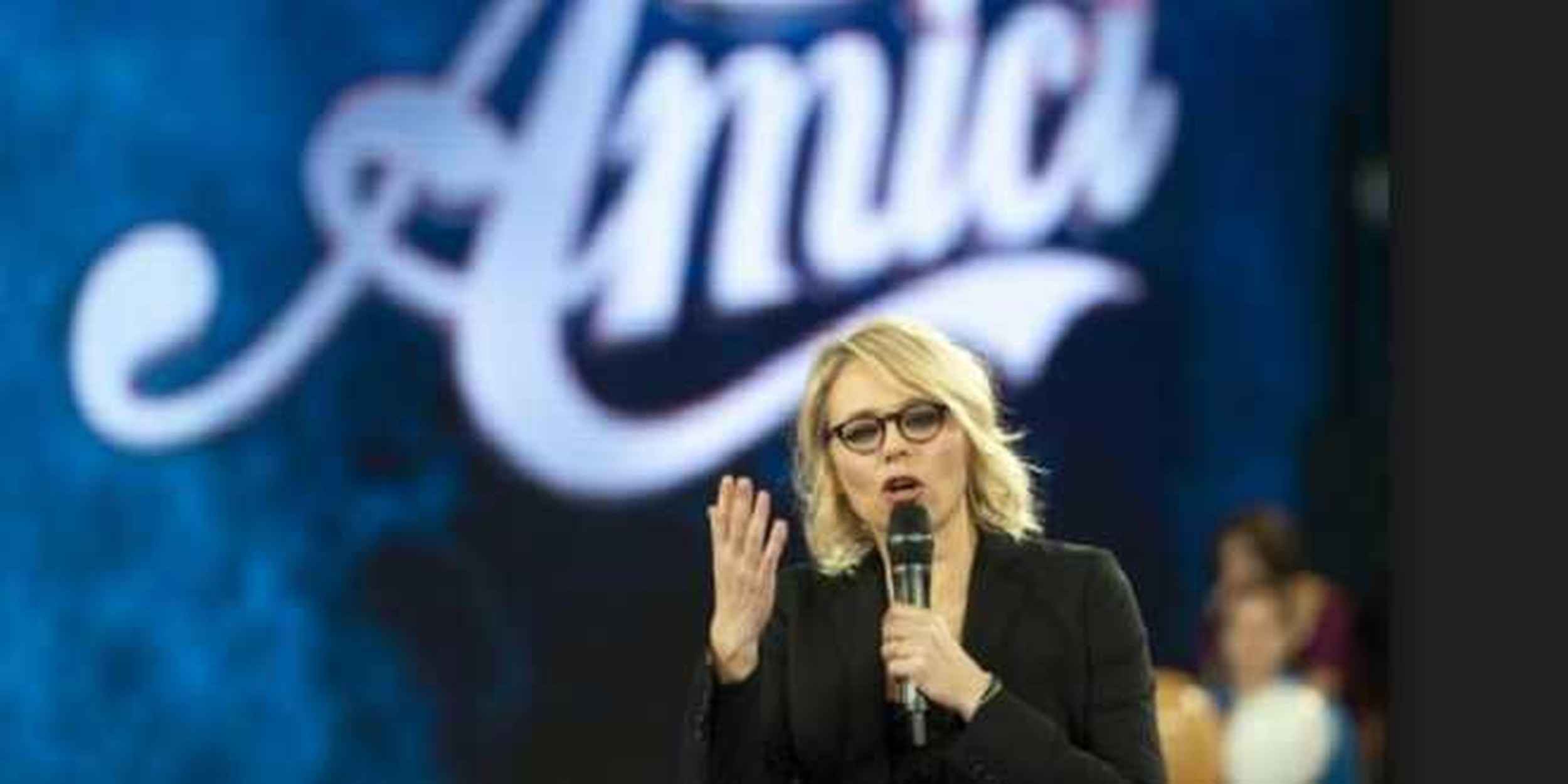 Amici 17, Maria De Filippi cambia le regole: fuori due allievi