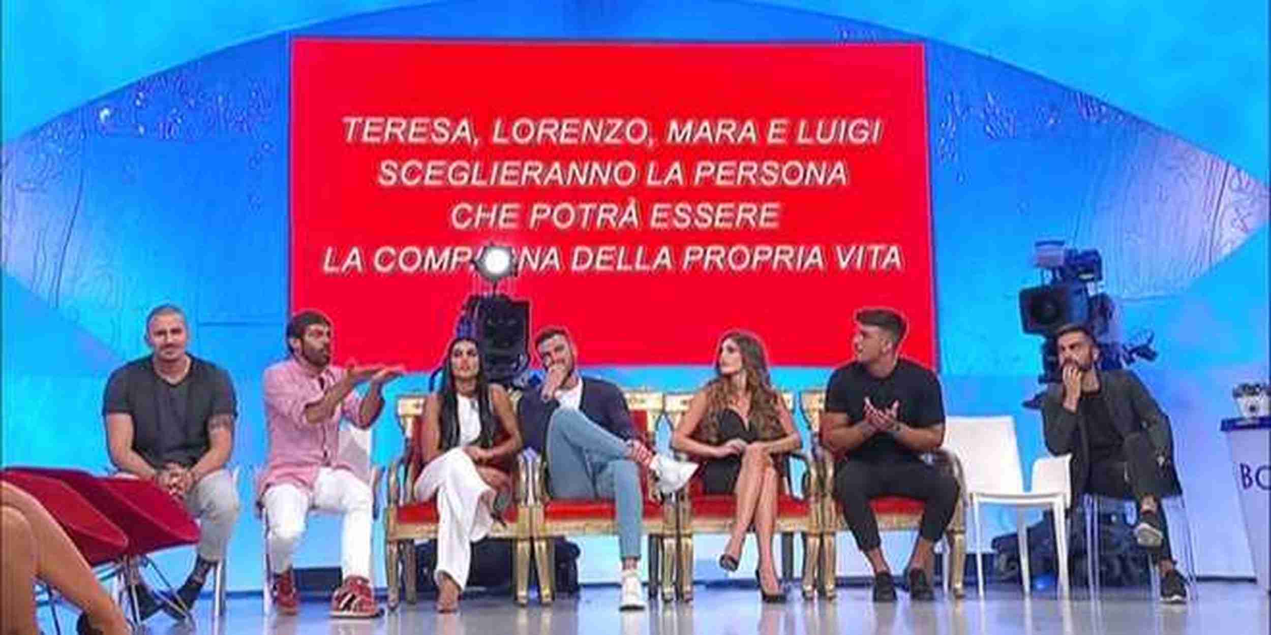Uomini e Donne anticipazioni, registrazione trono classico 17-10-2018: un bacio tanto atteso