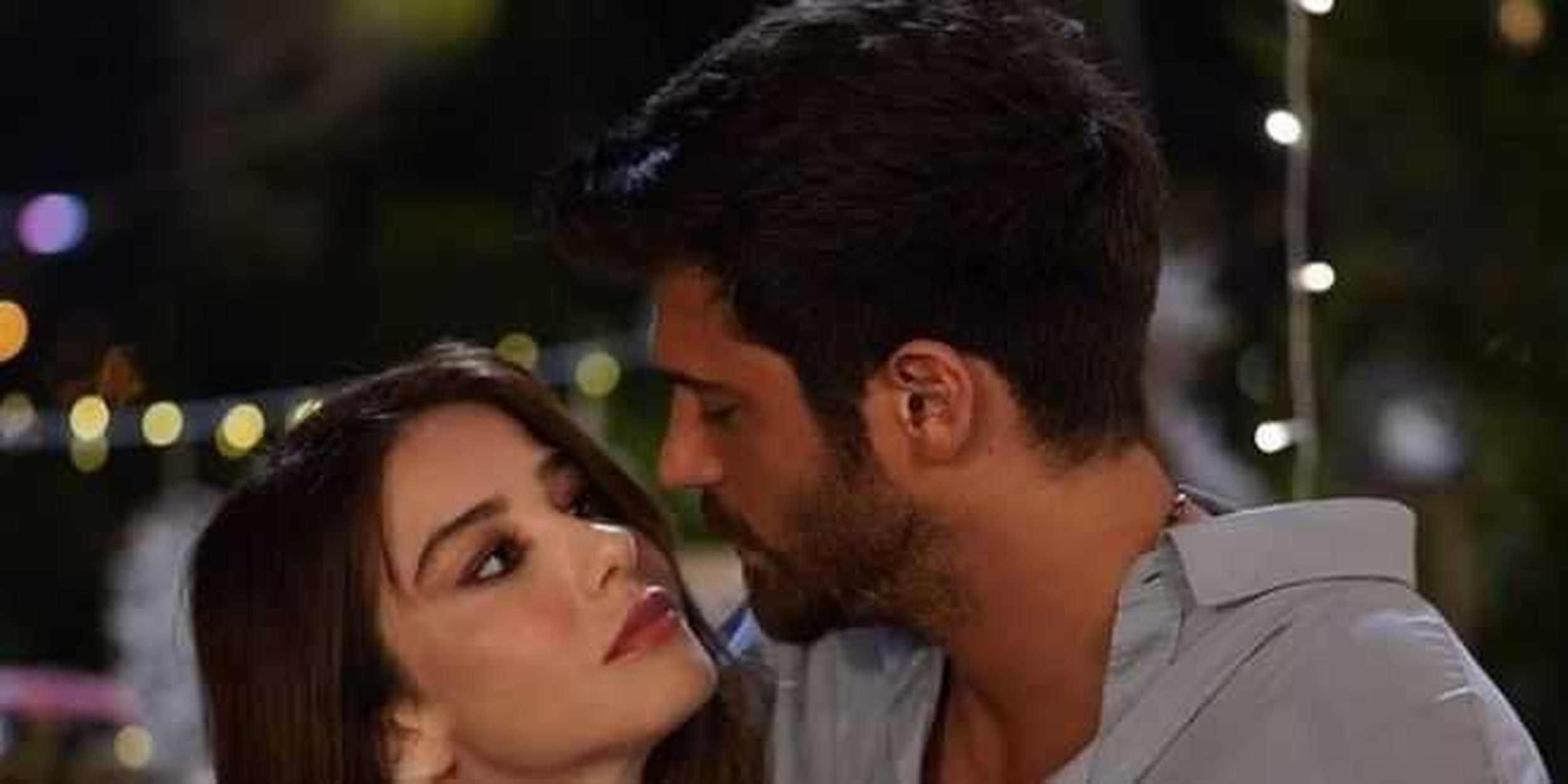 Mr. Wrong anticipazioni 23 giugno 2021, Ezgi e Ozgur confessano il loro amore
