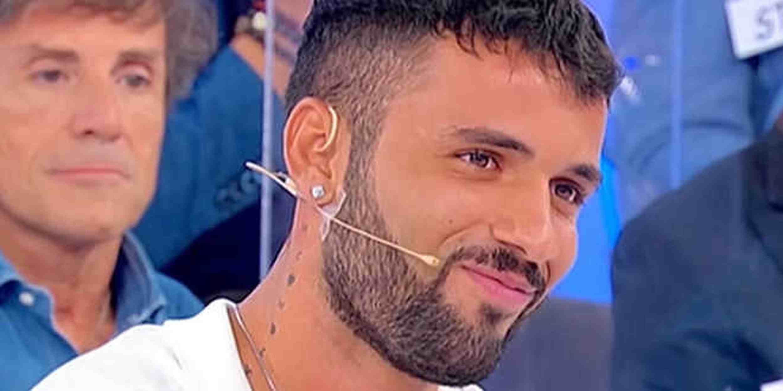 Uomini e Donne gossip, Matteo Fioravanti ha già un' altra fidanzata? Beccato con una ragazza