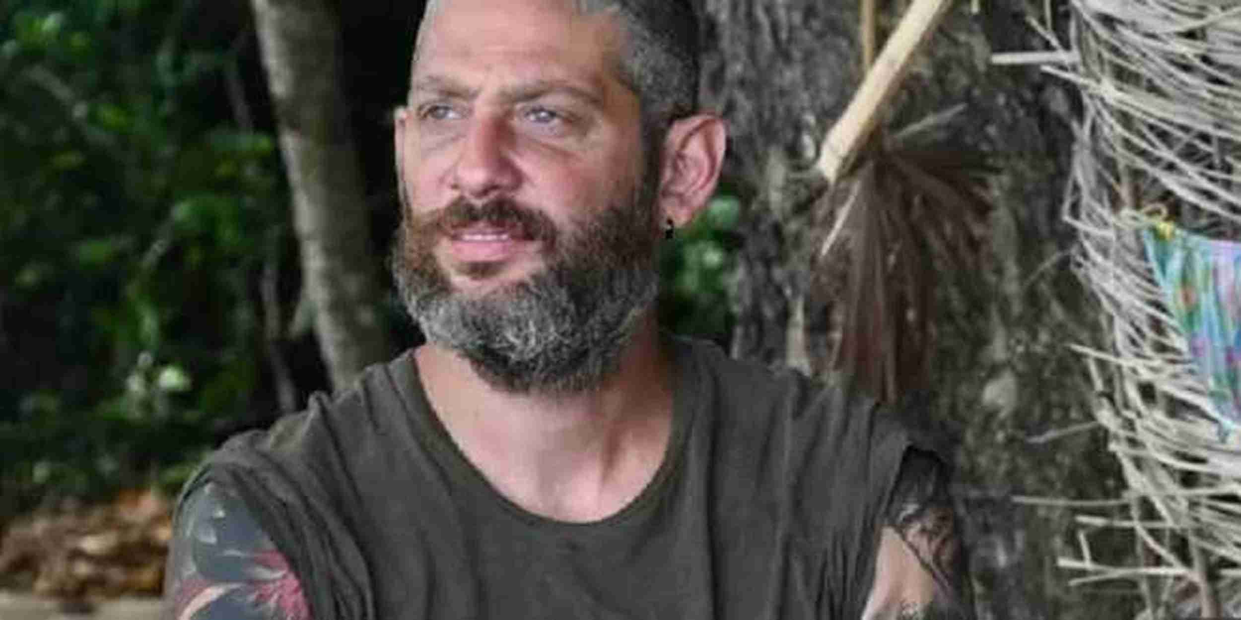 Isola dei Famosi 2022, Edoardo Tavassi si ritira? Svelata la sua decisione