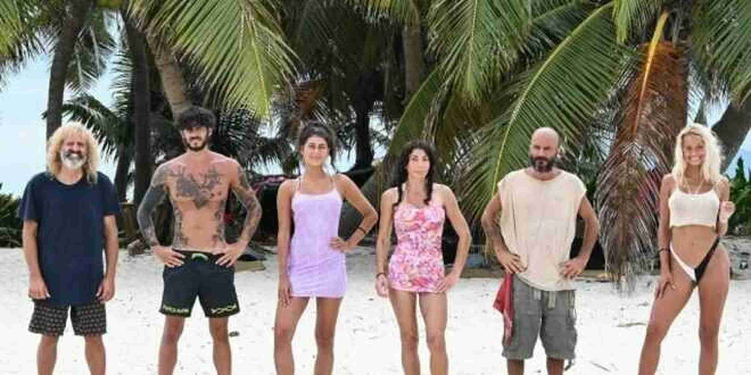 Isola dei Famosi 2022, a un ex naufrago è stato pignorato il cachet: il motivo