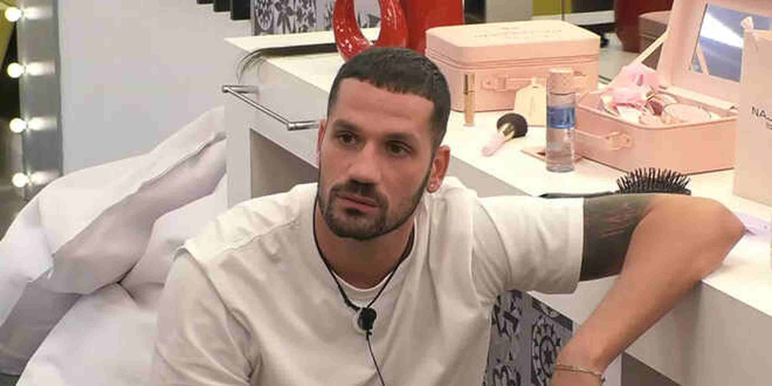 GF Vip 7, anche Luca Salatino squalificato per aver bestemmiato?