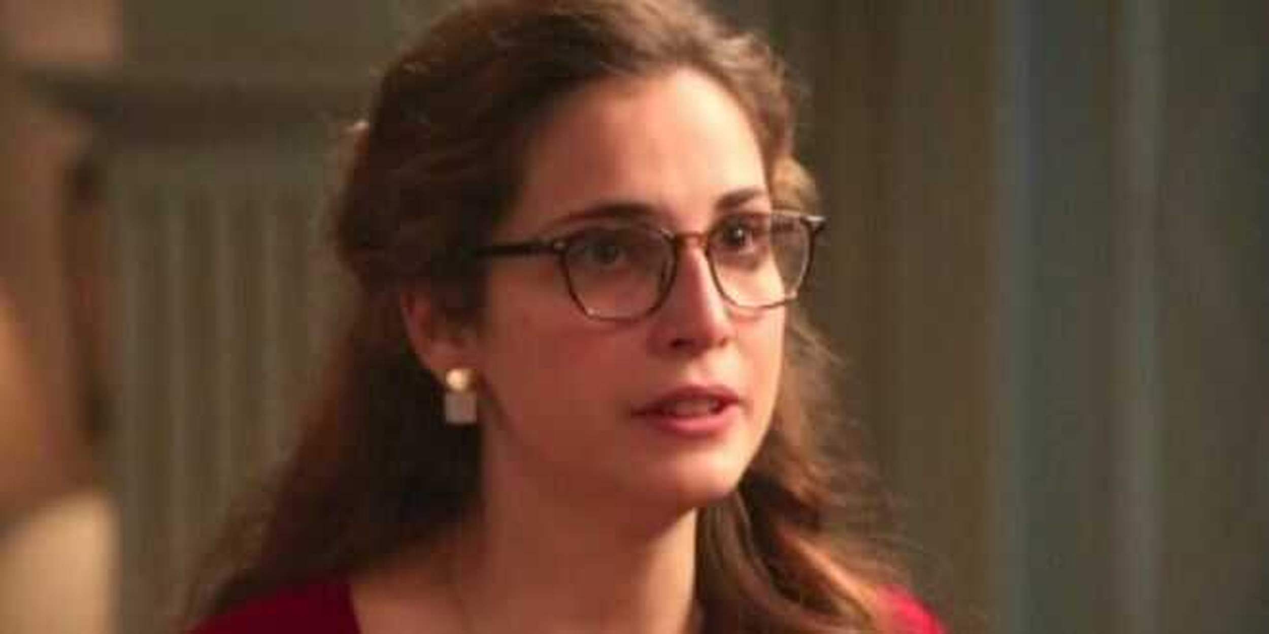 Un altro domani anticipazioni oggi 8 novembre 2022, Julia perde la sua serenità ?
