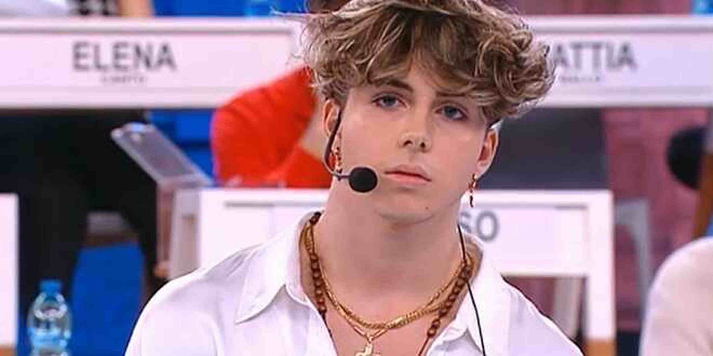 Amici 22, la madre di Mattia Zenzola costretta a cancellarsi dai social