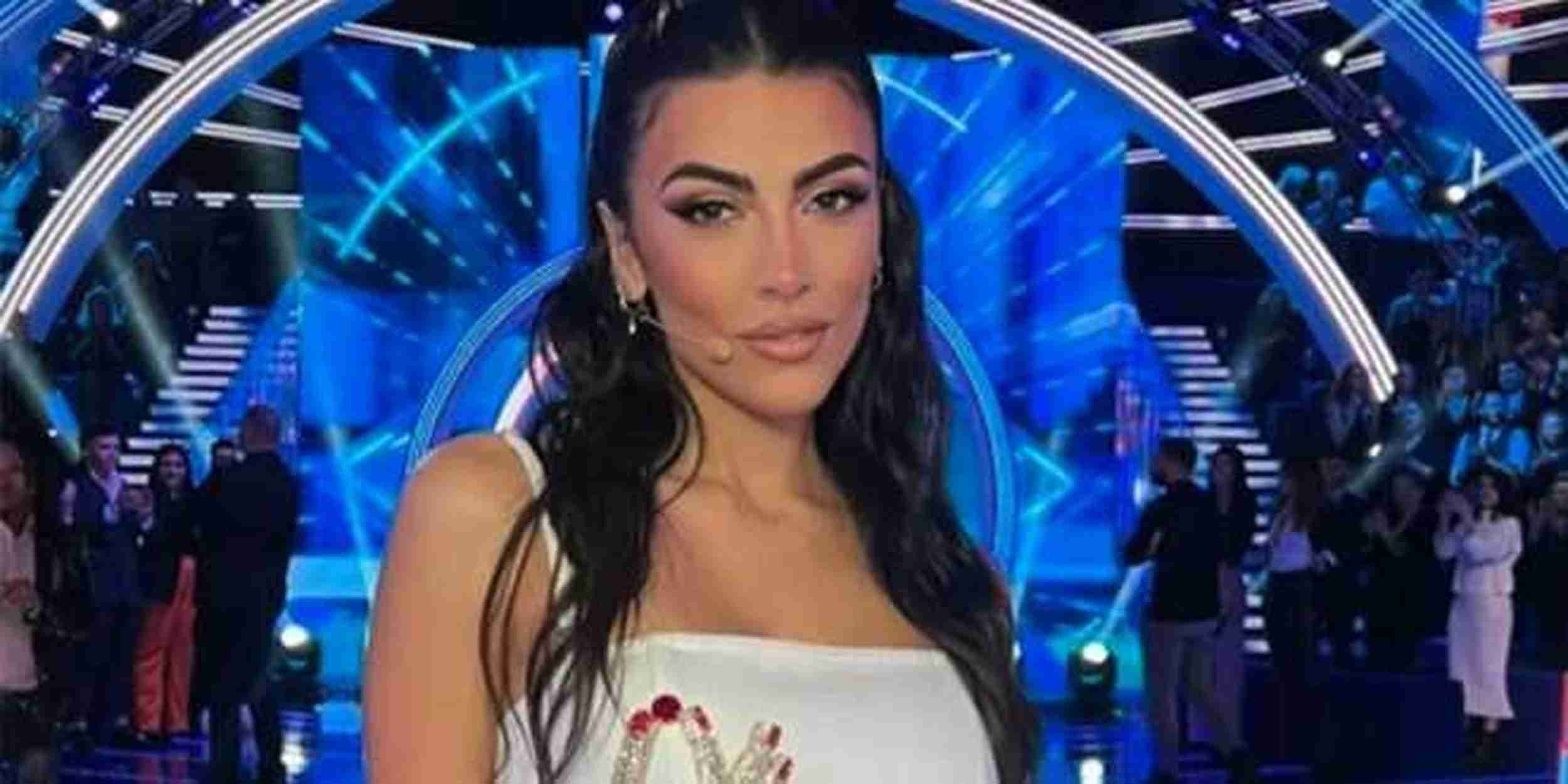 GF Vip 7, la rabbia dei fan di Giulia Salemi: “Mortificata in diretta”