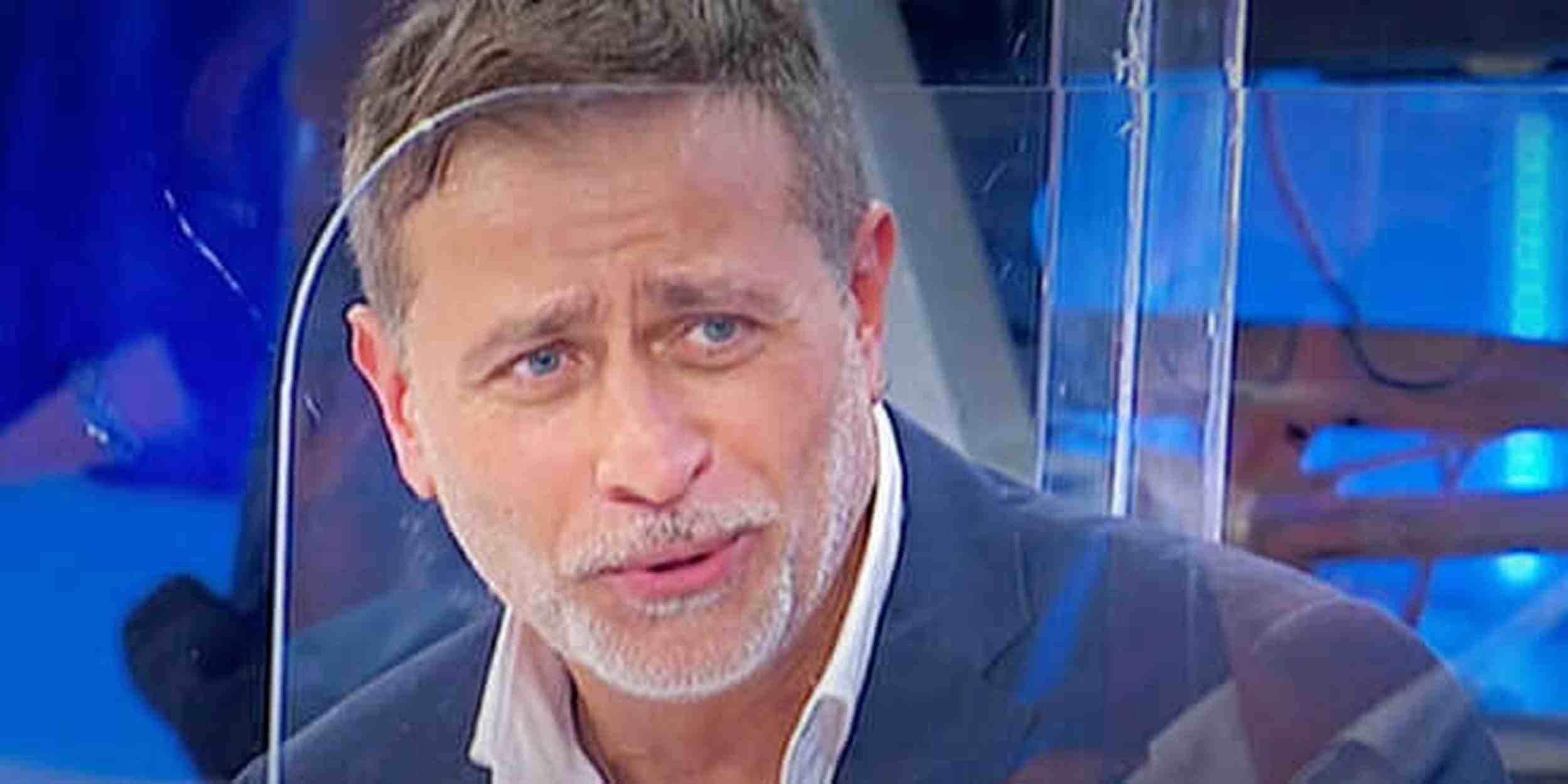 Uomini e Donne anticipazioni, caos nel trono over: smascherata una coppia