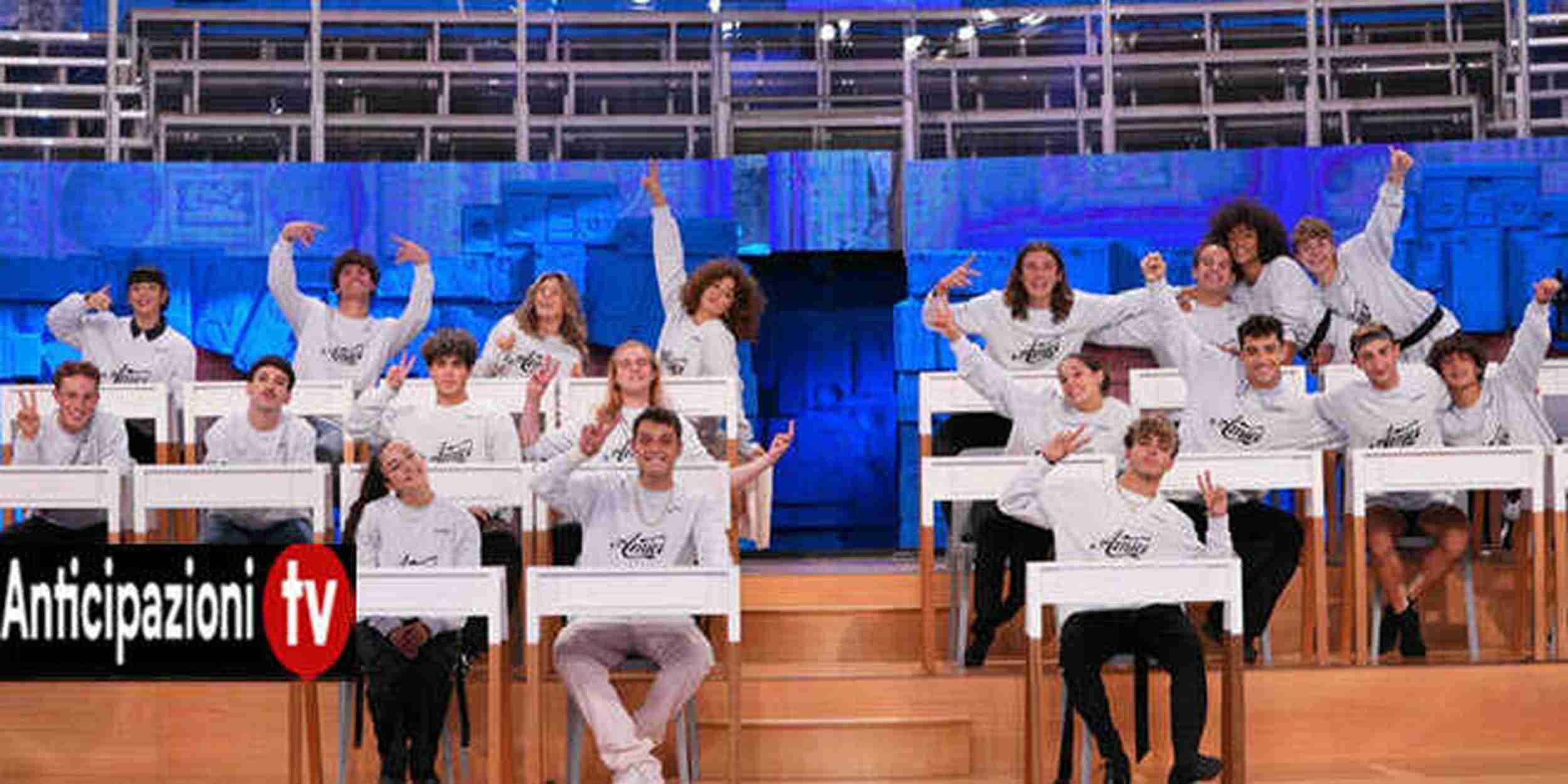 Amici 22, anticipazioni puntata domenica 26 febbraio 2023: due allievi eliminati e cinque al Serale