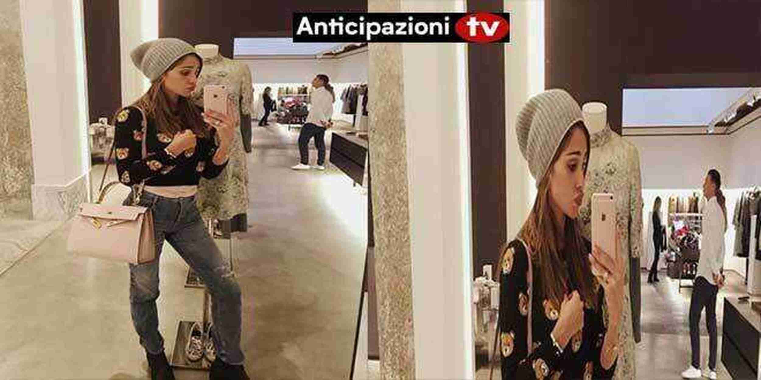 Belen Rodriguez, la verità sulle sue gambe toniche e magre: la madre Veronica Cozzani interviene