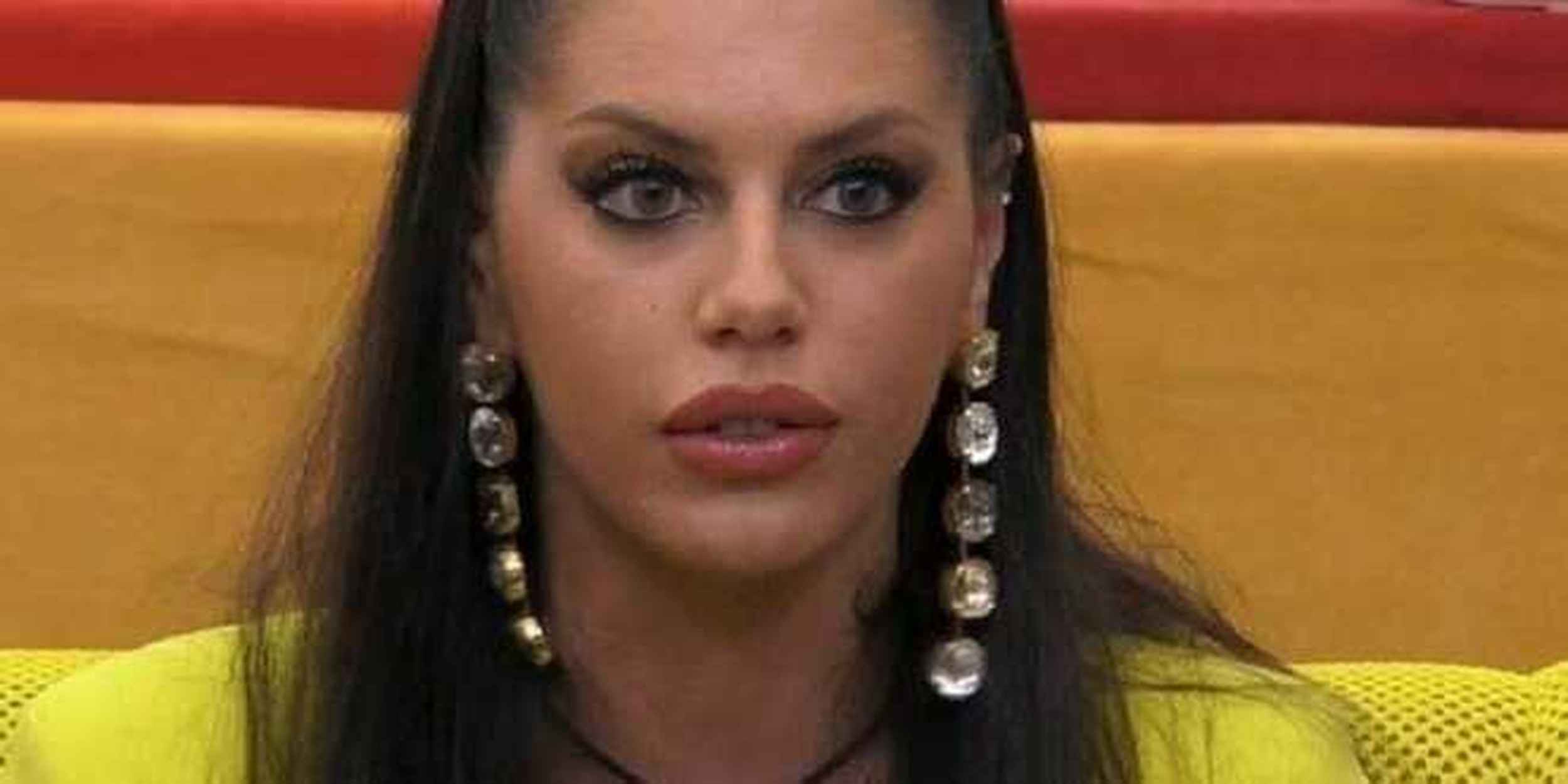 GF Vip, Antonella Fiordelisi: le parole sui figli con Donnamaria scatenano il web