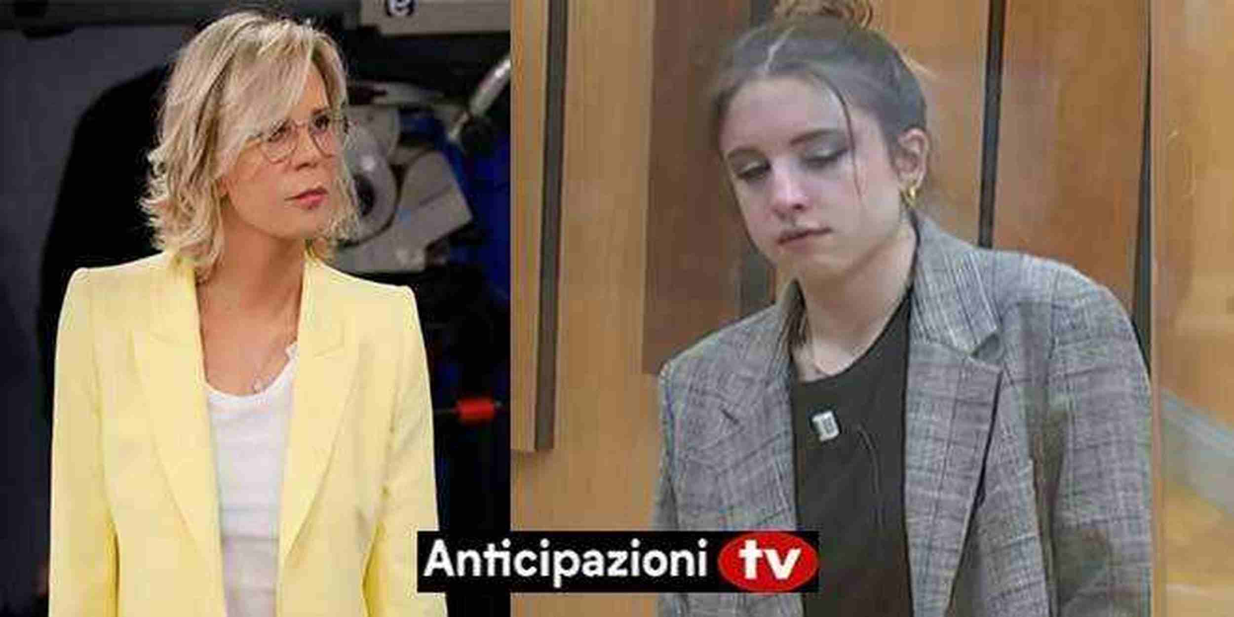 Amici 22, Angelina Mango in crisi: il sostegno di Maria De Filippi