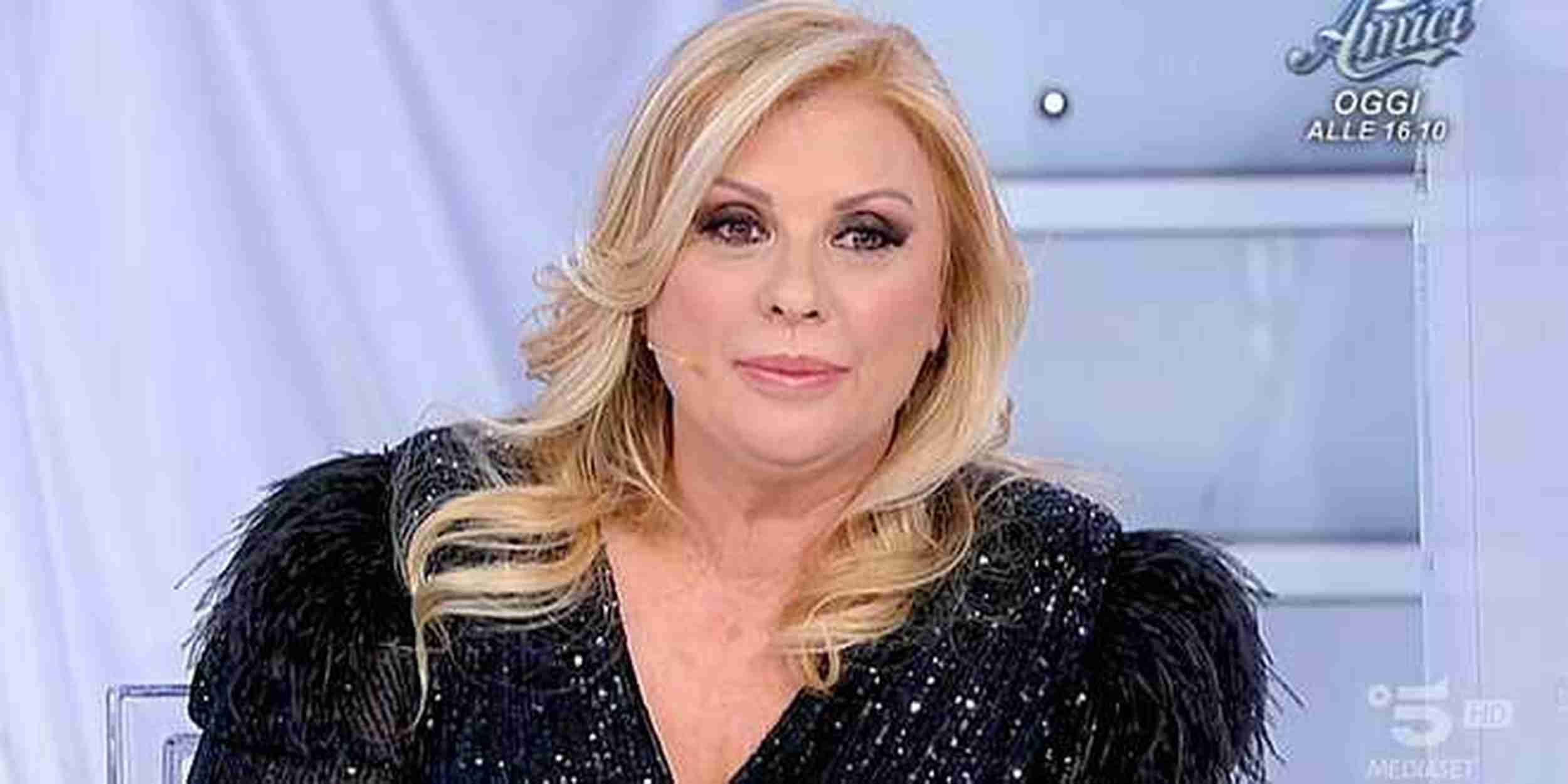 Uomini e Donne, anticipazioni puntata di oggi 9 maggio 2023: Tina Cipollari scatenata