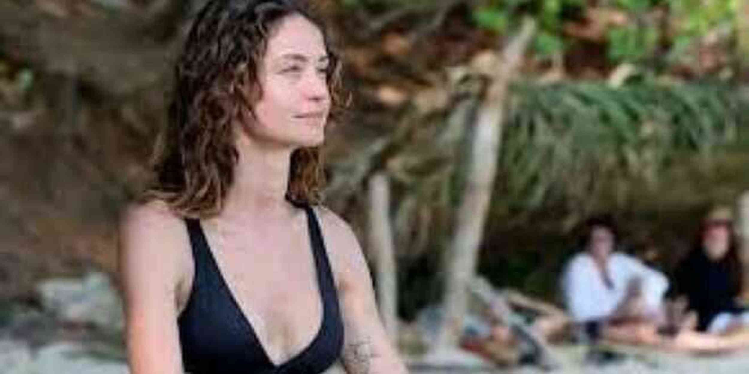 Isola dei famosi 2023, il dolore di Helena Prestes per la morte di Silvio Berlusconi
