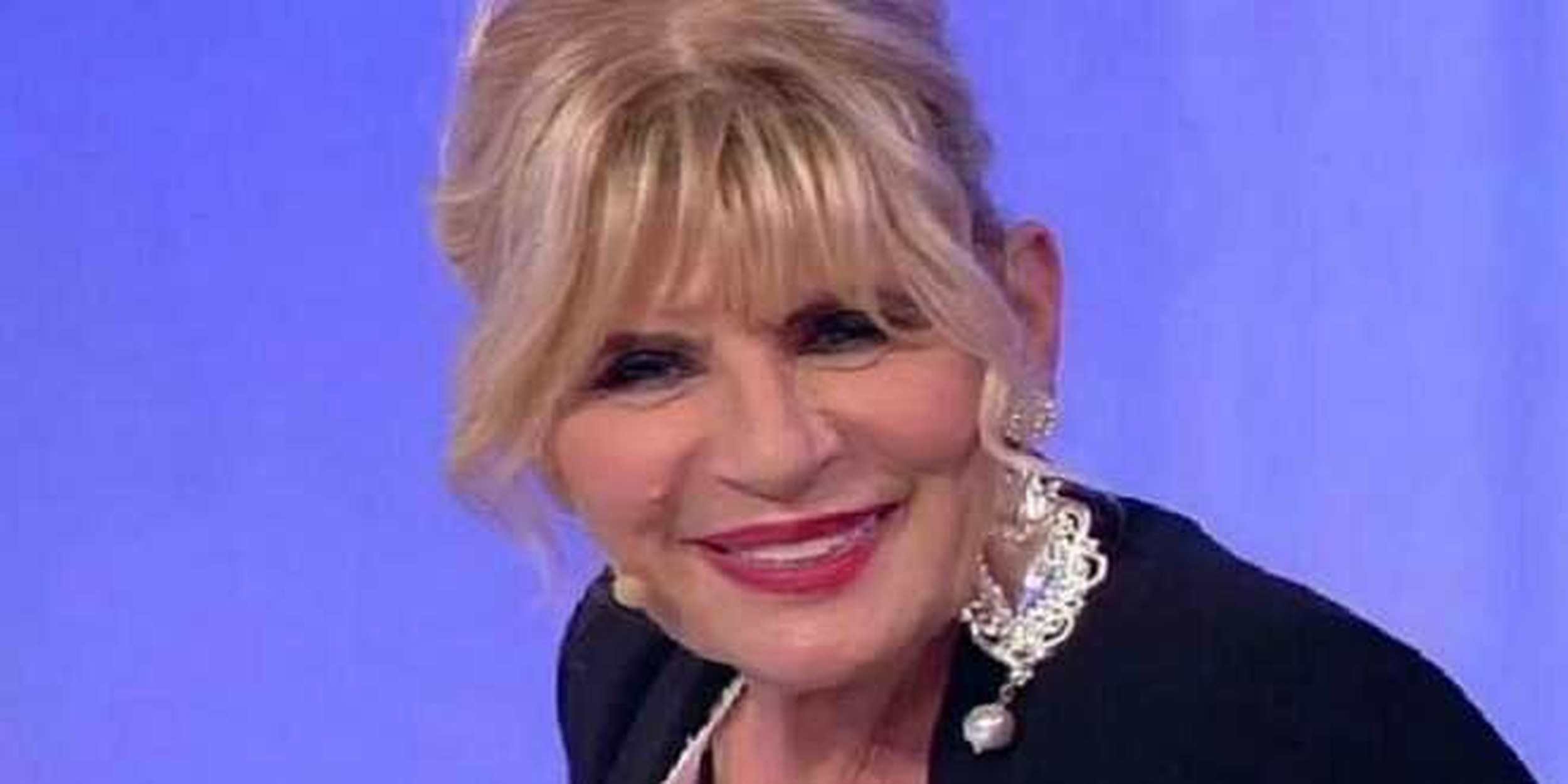 Gossip Uomini e Donne, Gemma Galgani ha trovato l’amore e non torna nel trono over? La segnalazione