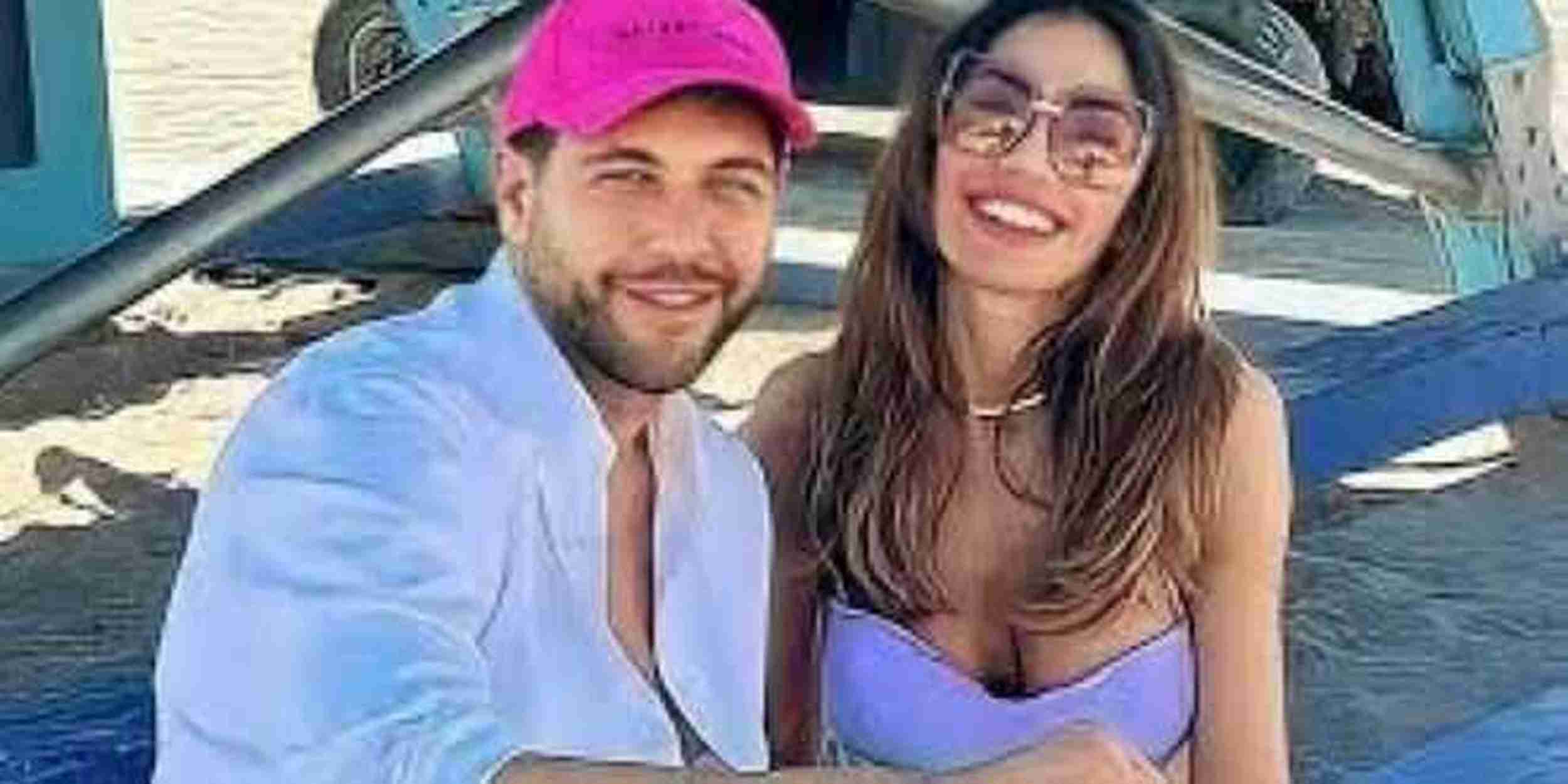 Gossip Uomini e donne, Ida Platano in vacanza da sola in Sardegna: crisi con il compagno?