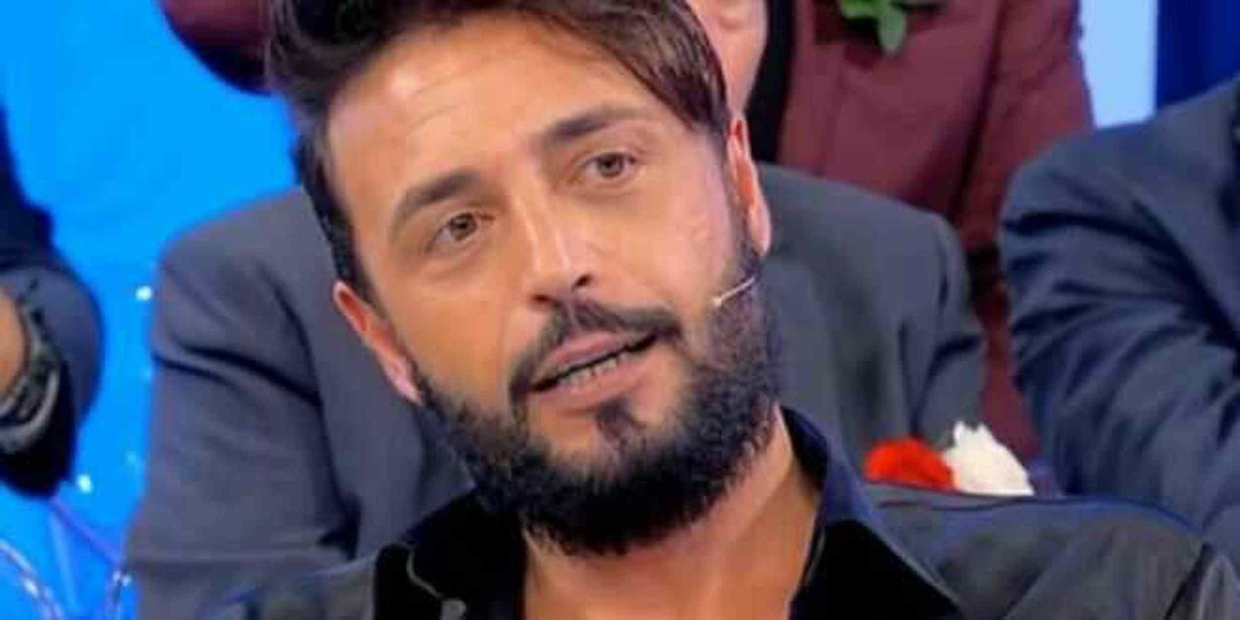 Gossip Uomini e donne, Armando Incarnato: cacciato o riconfermato da Maria De Filippi?