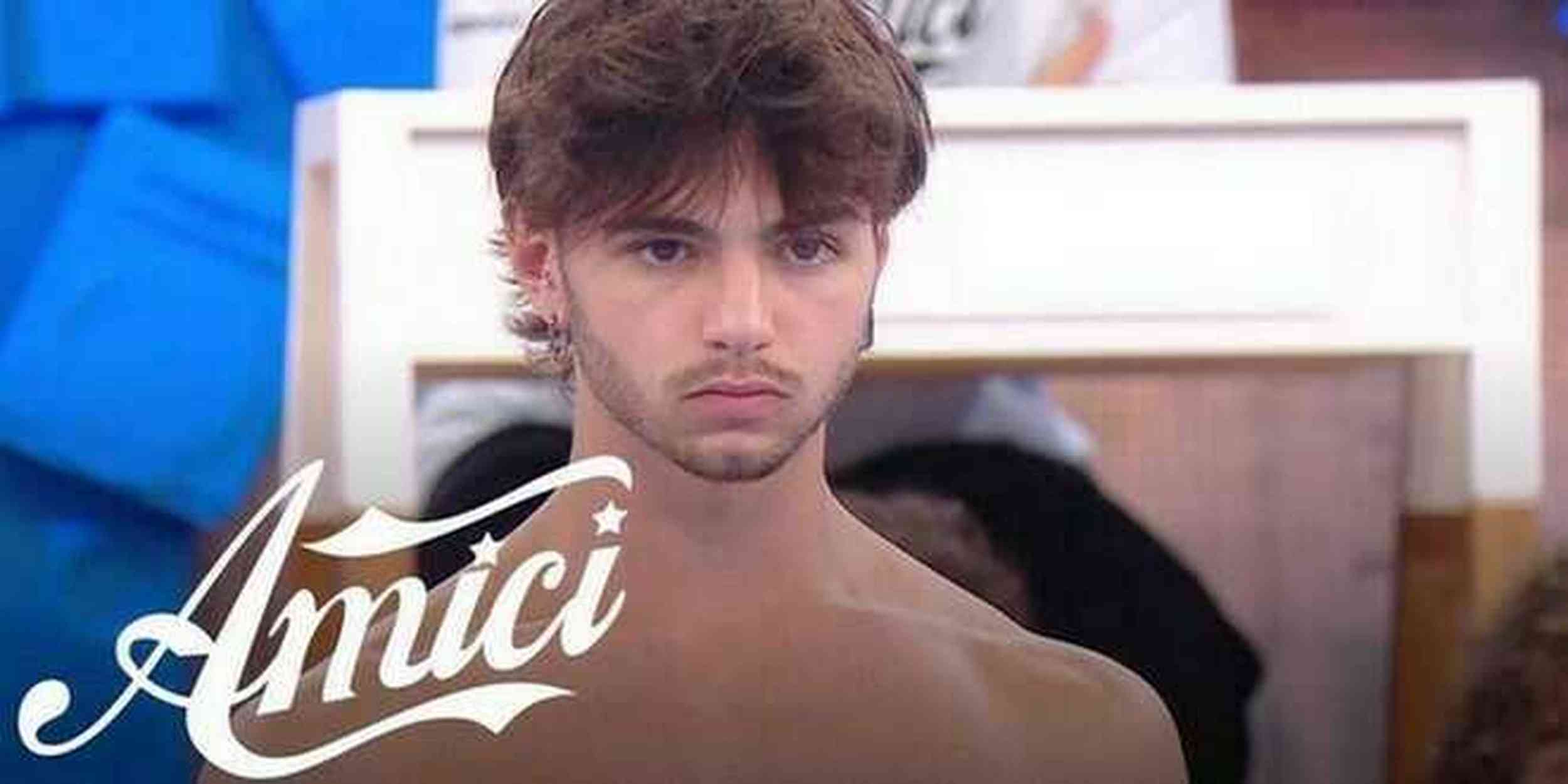 Amici 23, Nicholas entra in crisi e non si dà pace: cosa non doveva dire Giovanni