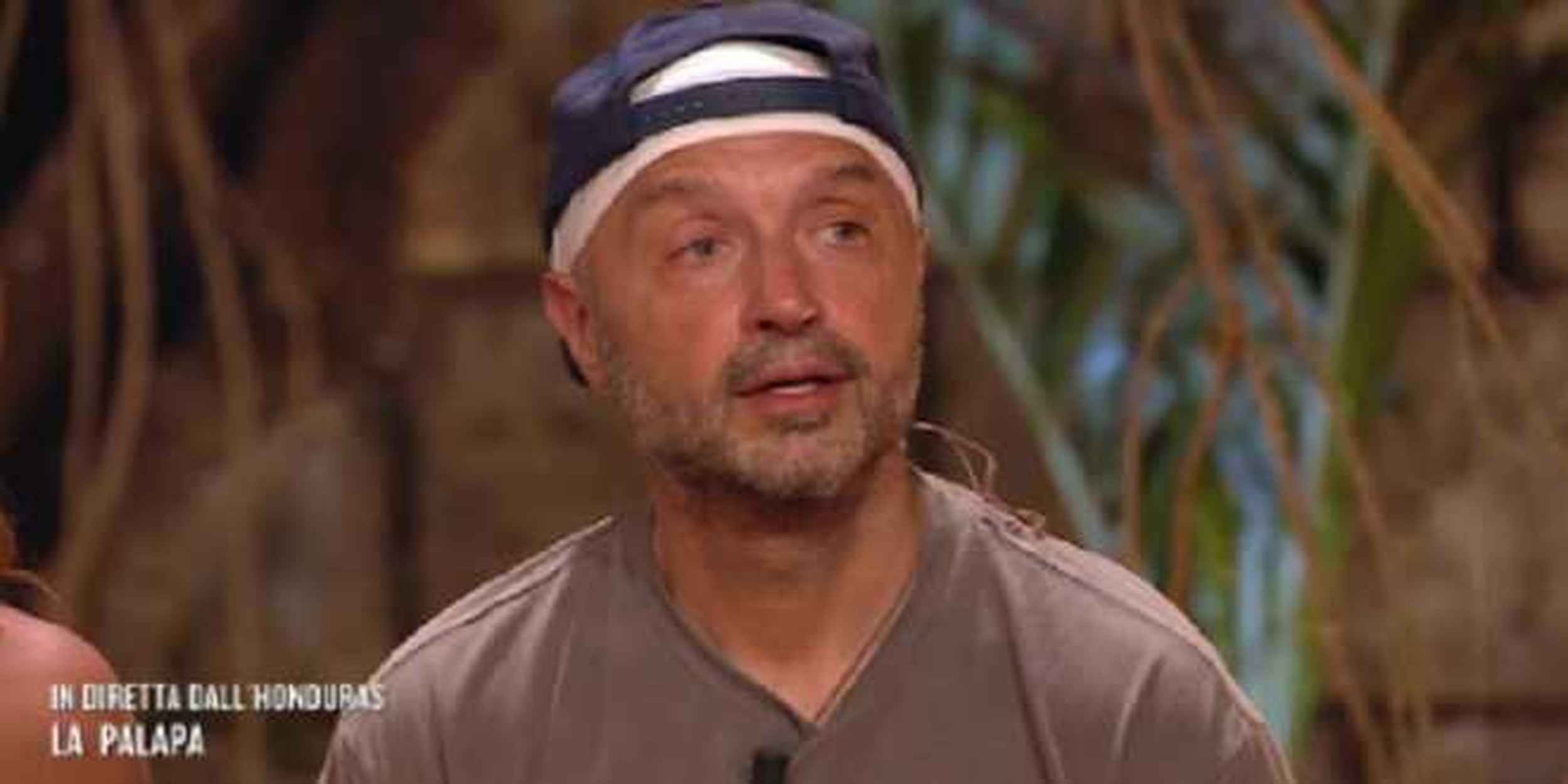 Isola dei Famosi 2024, Joe Bastianich ha mentito sulla sua qualifica di professore universitario? Spunta la verità