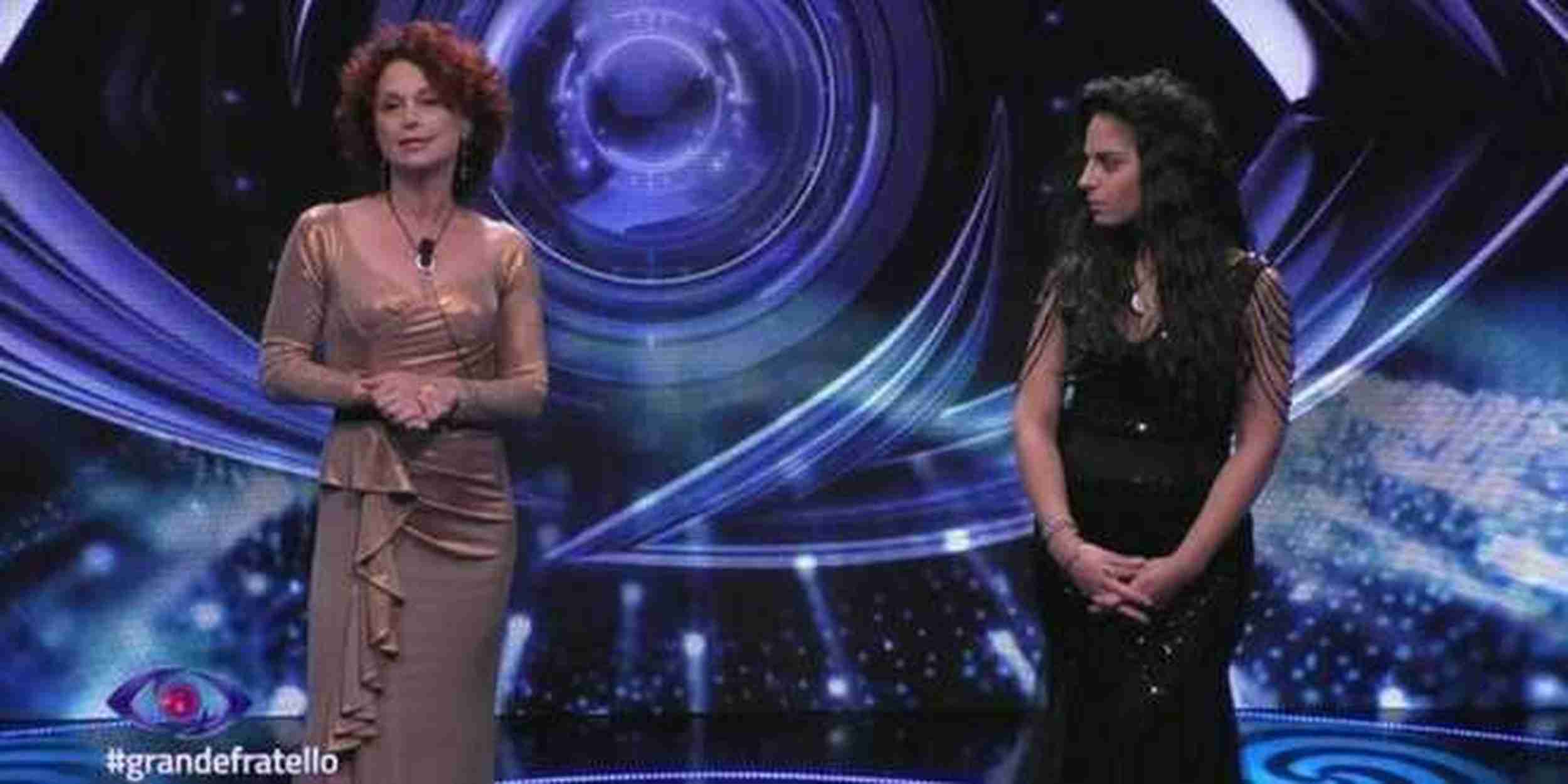 Perla Vatiero infastidita da un video di Beatrice Luzzi: parole al veleno per lei