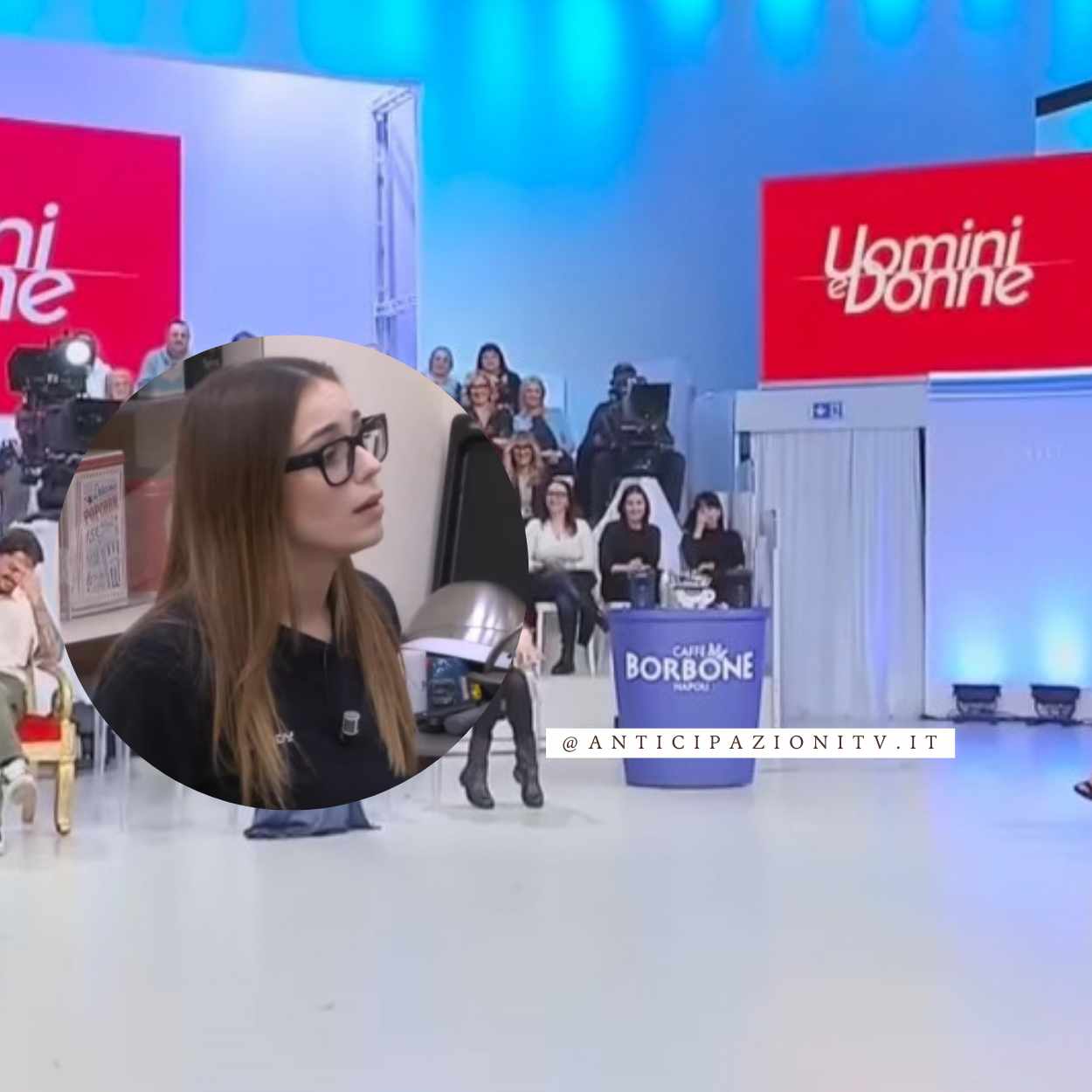 Uomini e Donne, Alessia Pecchia ospite speciale in studio. Lite tra le dame e nuova sfilata nel parterre over.