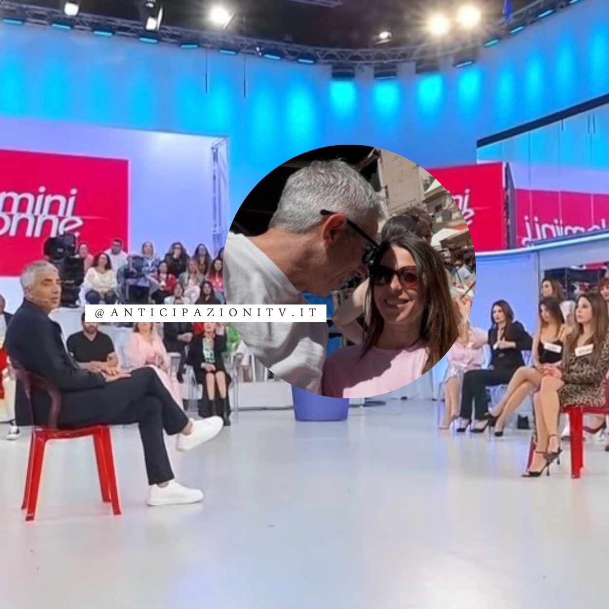 Giuseppe e Rosanna passeggiano sorridenti a Palermo durante la loro vacanza romantica