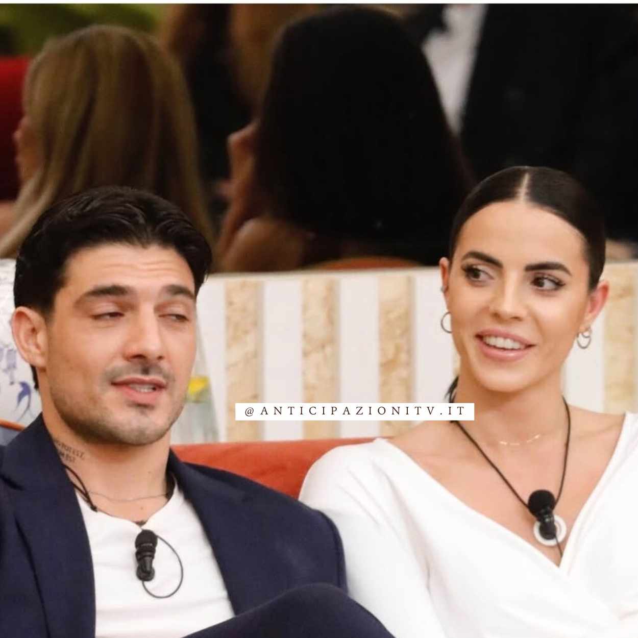 Grande Fratello, Shaila Gatta smaschera Lorenzo Spolverato: la frase sotto le lenzuola fa discutere.