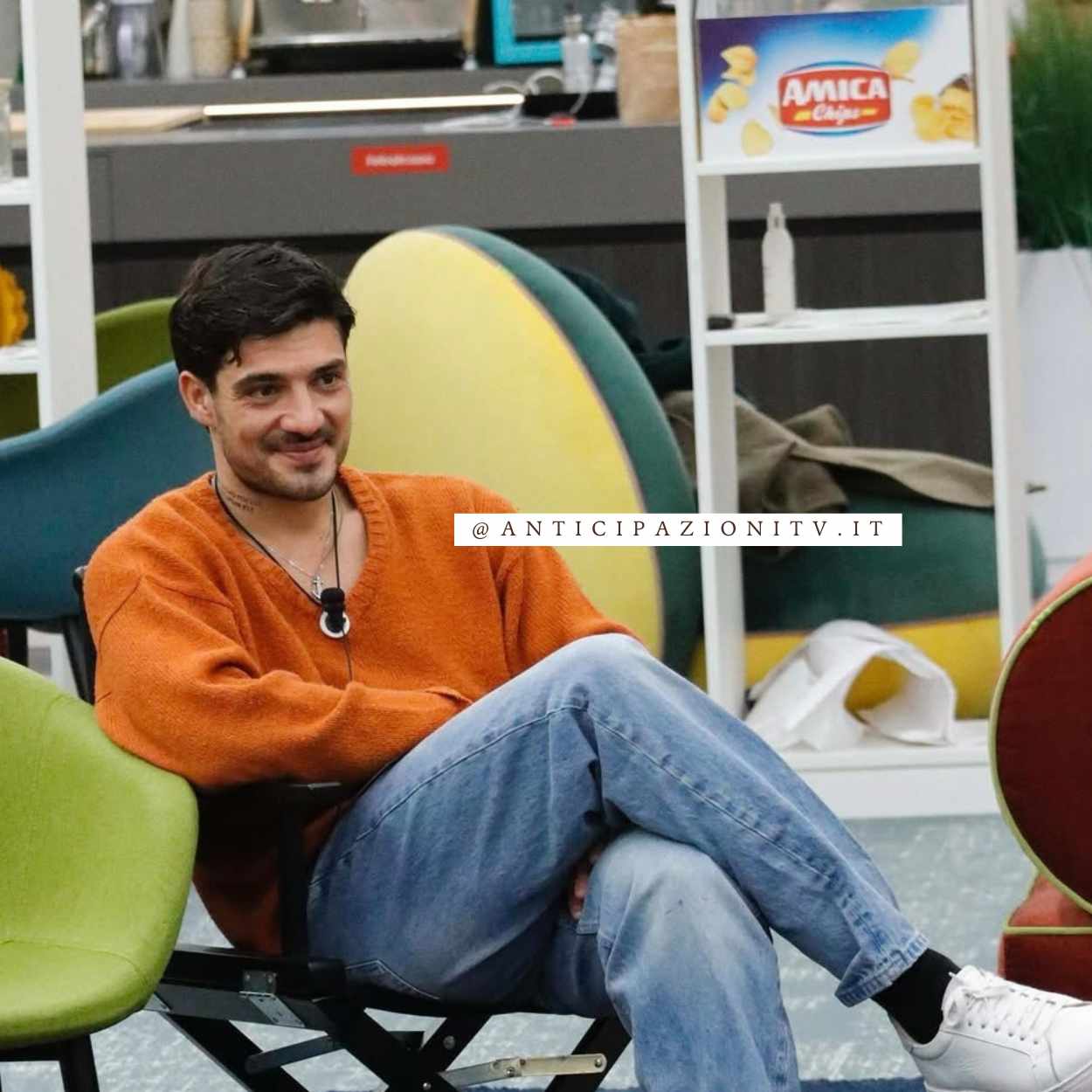 Lorenzo Spolverato Grande Fratello orientamento gossip Instagram