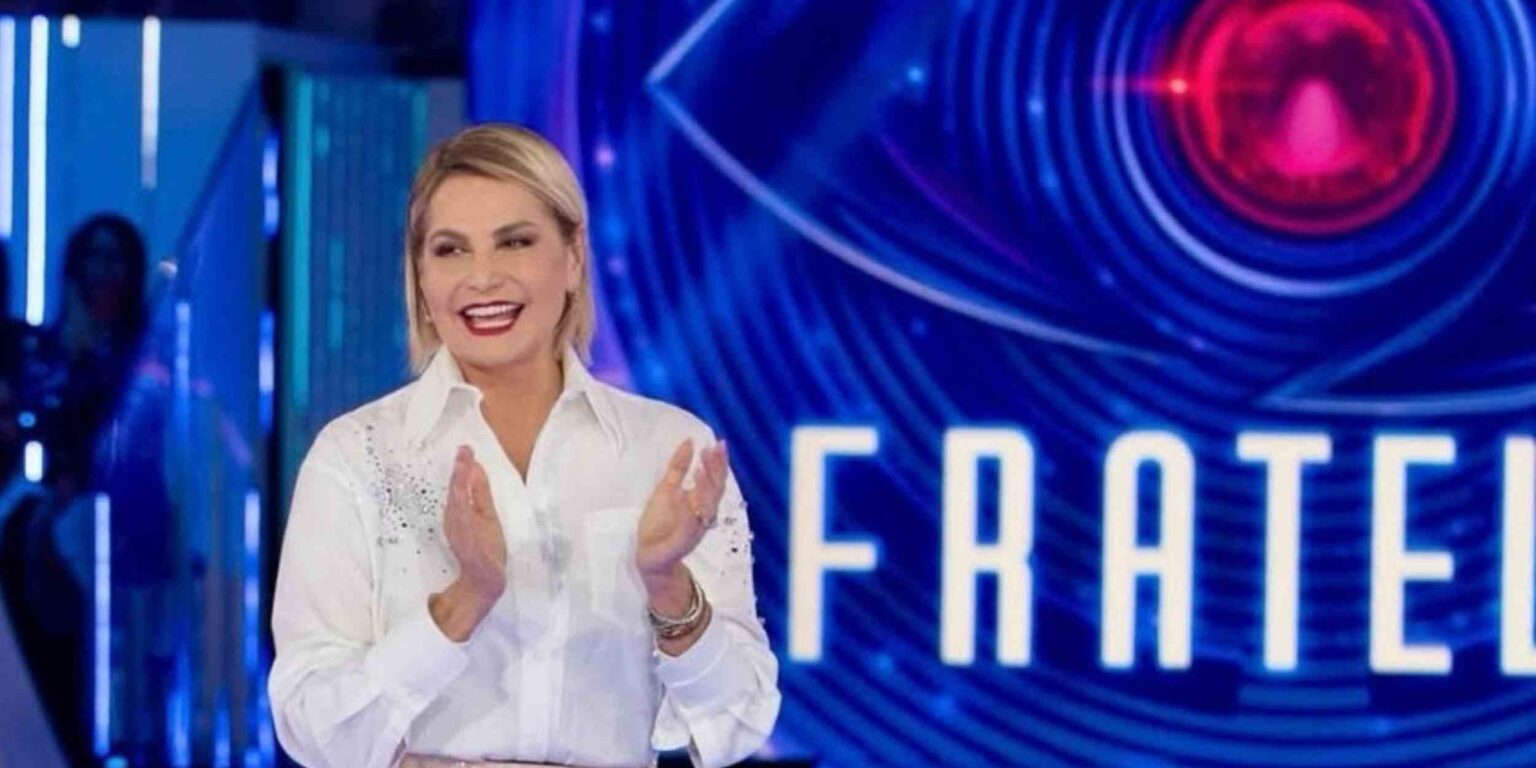 Spostamento della finale del Grande Fratello al 18 dicembre con conduzione di Simona Ventura e panel al completo.