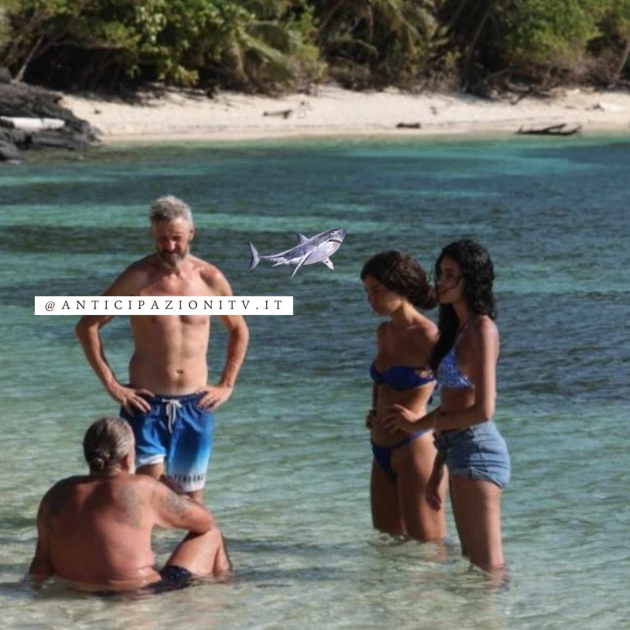 Naufraghi dell’Isola dei Famosi assistono all’attacco di uno squalo nel mare antistante