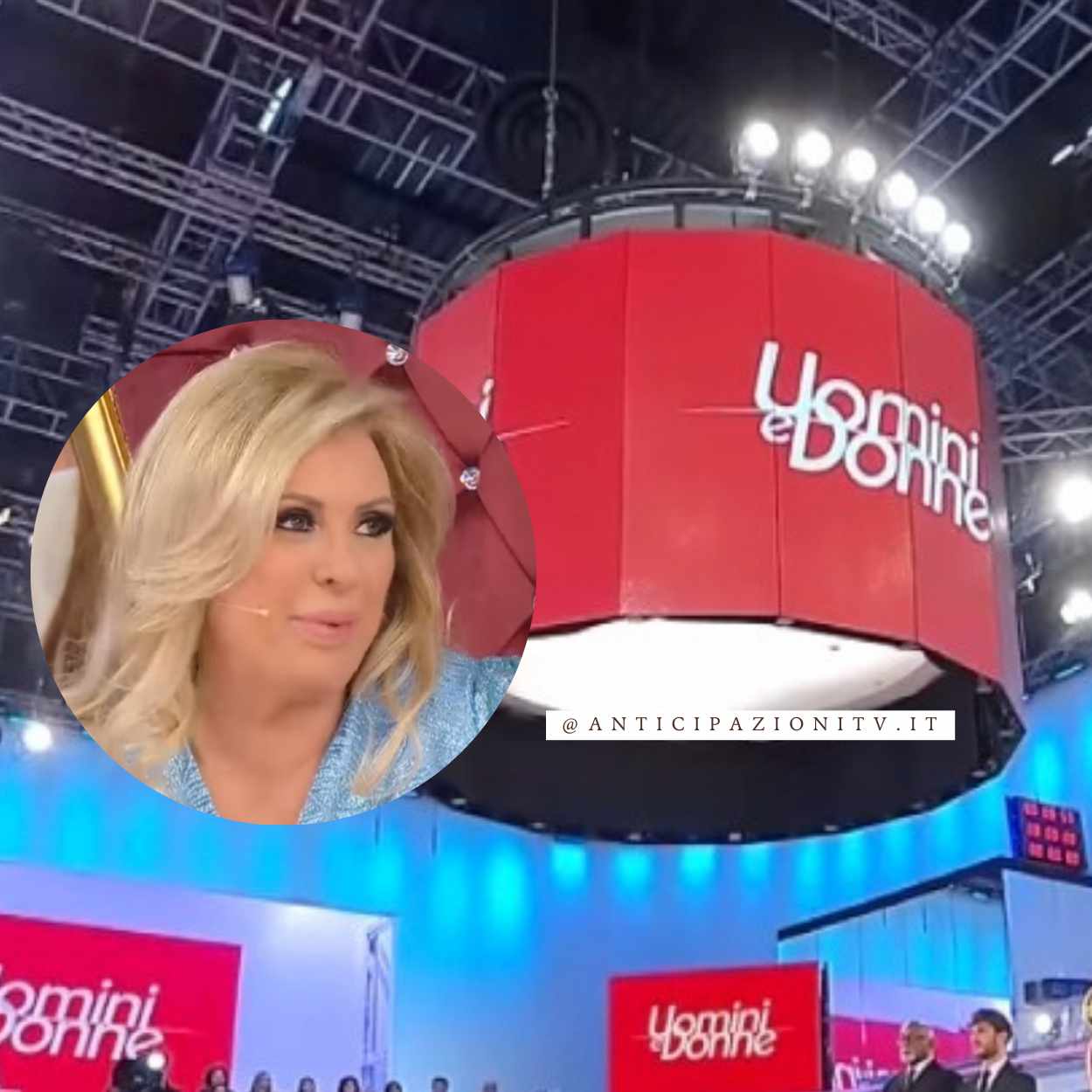 Giucas Casella vuole corteggiare Tina Cipollari a Uomini e Donne e chiede a Maria De Filippi di partecipare al programma.