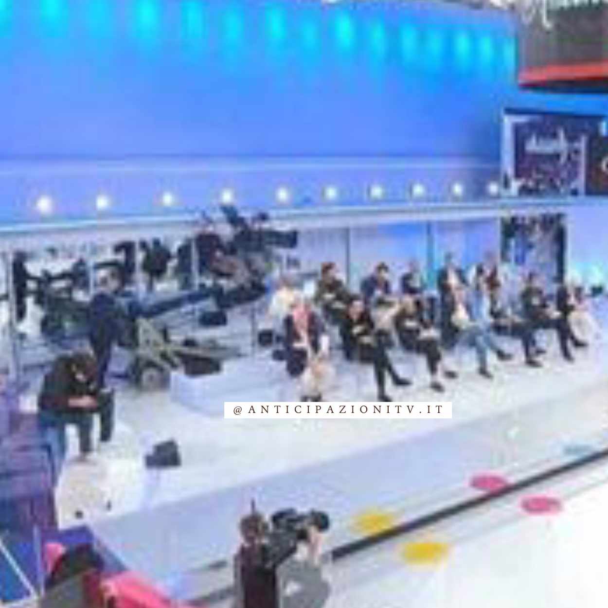 Giorgio e Claudia lasciano Uomini e Donne durante la registrazione del 18 febbraio 2025.