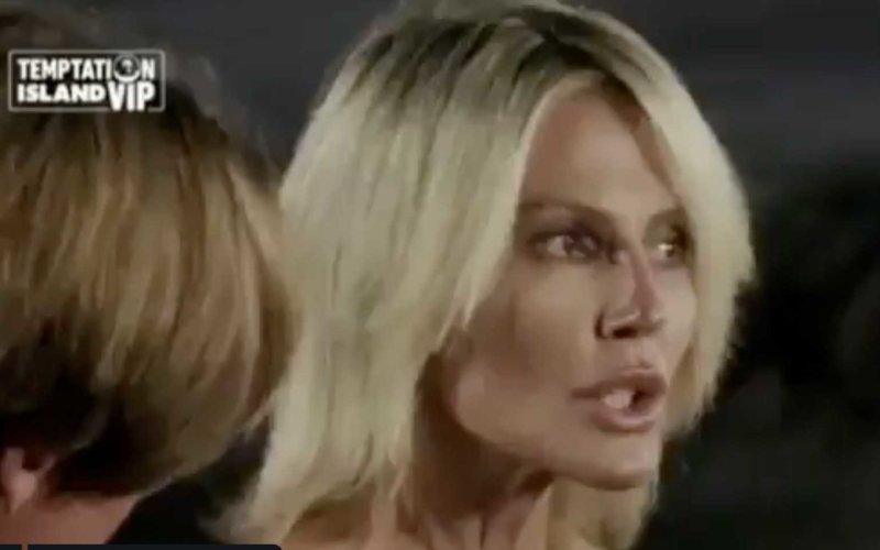 Temptation Island Vip 2, Nathaly Caldonazzo non sopporta Alessia Marcuzzi? Il retroscena imbarazzante