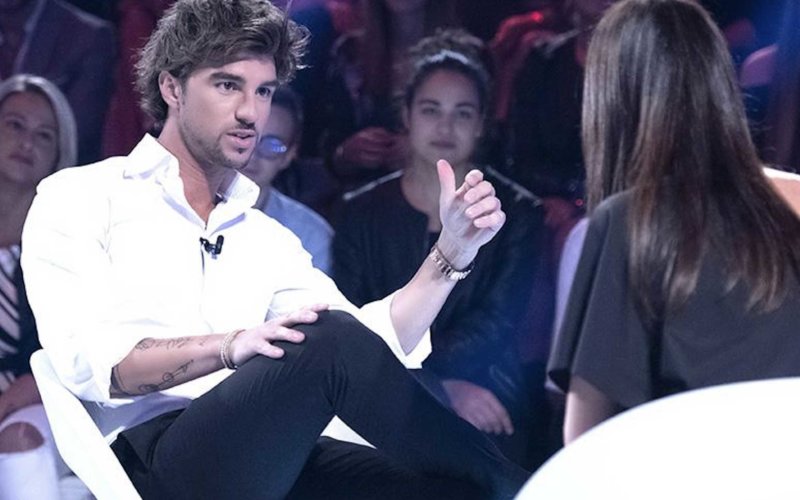 Verissimo, Andrea Damante replica a Giulia De Lellis: "Nel libro tante bugie"