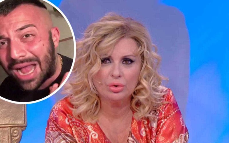 Uomini e Donne anticipazioni, Er Faina e Tina Cipollari vengono quasi alle mani: caos in studio