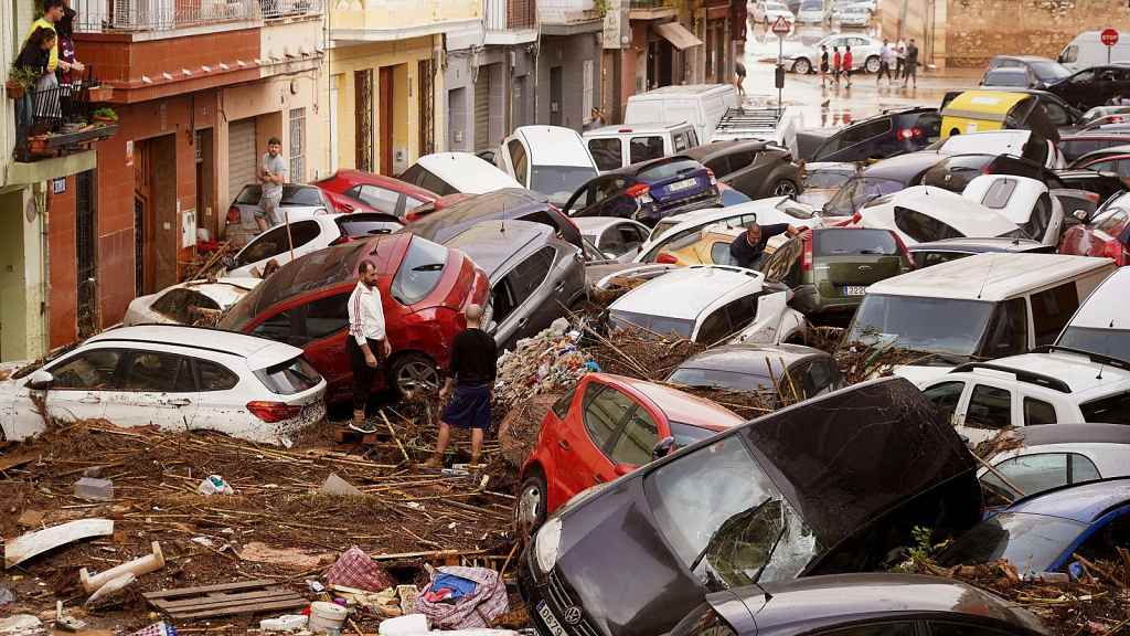 Oltre 211 morti e migliaia di dispersi nell'alluvione di Valencia