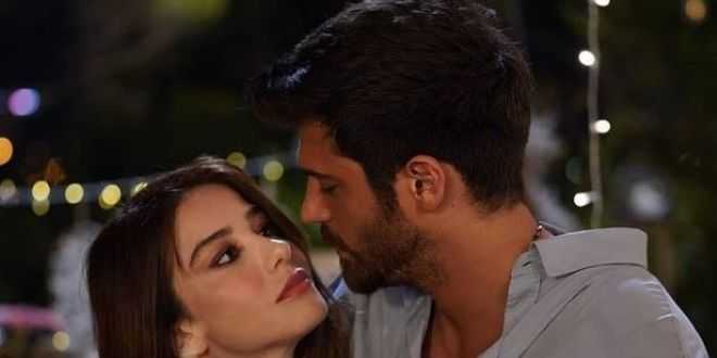 Mr Wrong anticipazioni 31 maggio 2021, l'incontro di Ezgi e Ozgur