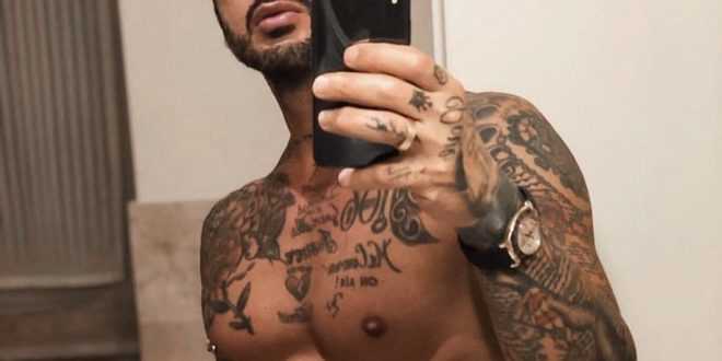 Alberto Dandolo lancia lo scoop: “Avvistato Fabrizio Corona a Milano seguito da assistenti e telecamere”