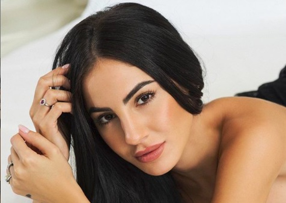 Uomini e Donne news, Giulia De Lellis annuncia il ritiro: "Sono stanca"