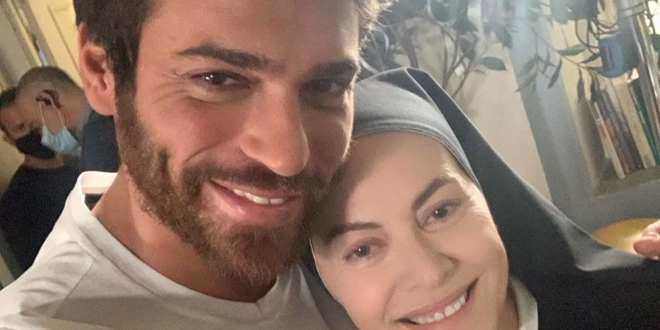 Can Yaman nella bufera per le accuse di un collega? Ecco i dettagli