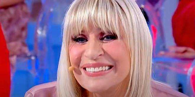 Chi è Gemma Galgani, dama di Uomini e donne: età, lavoro, hobby, ritocchini, social e gossip