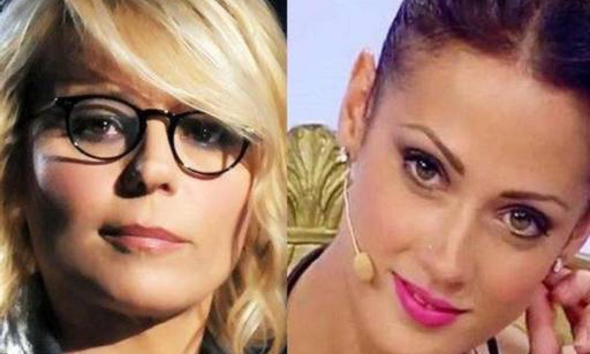 Uomini e Donne gossip, la replica di Teresa Cilia alle dure accuse di Maria De Filippi